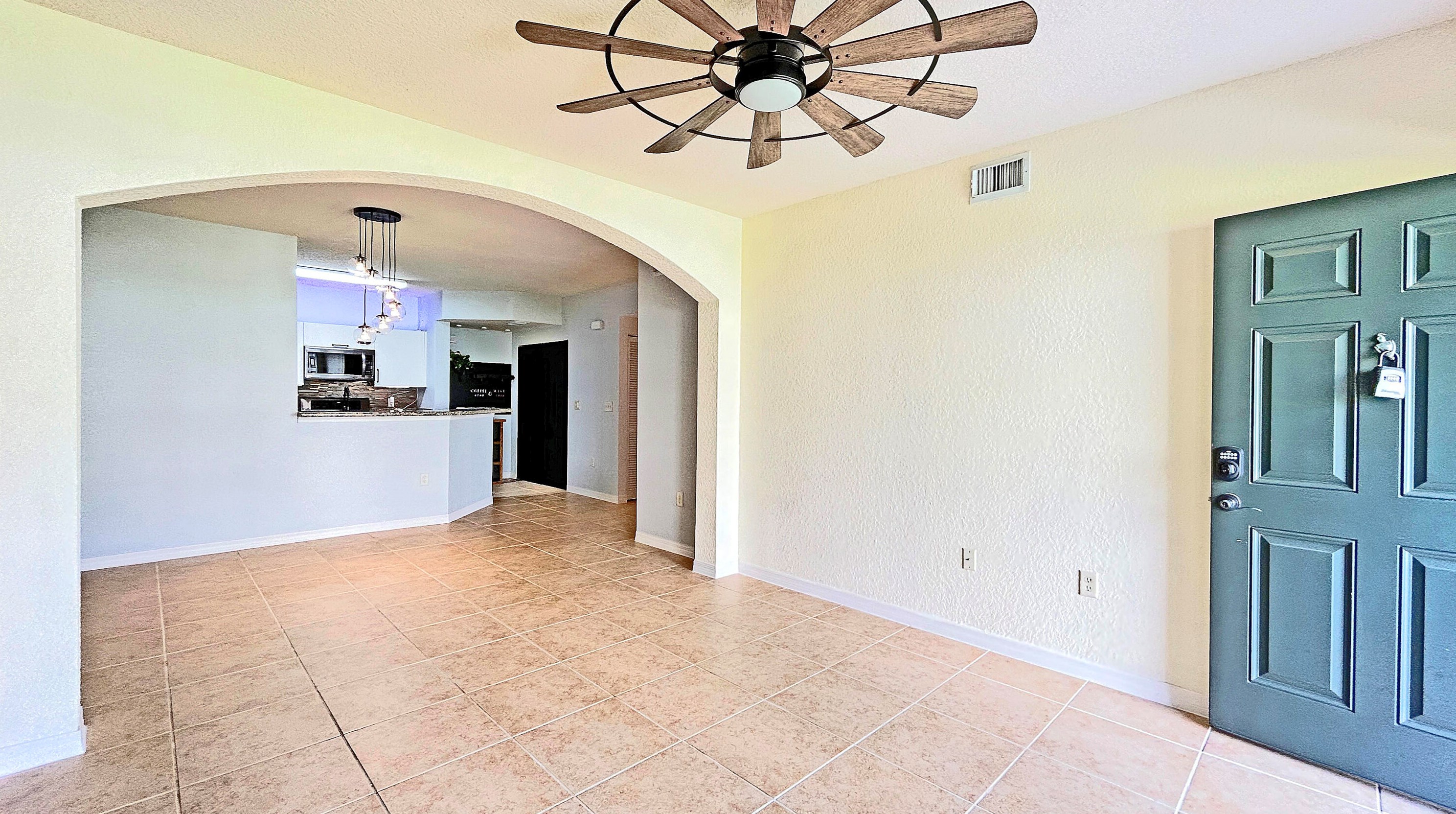 130 Sw Peacock Blvd #16-102, Fort Pierce, FL