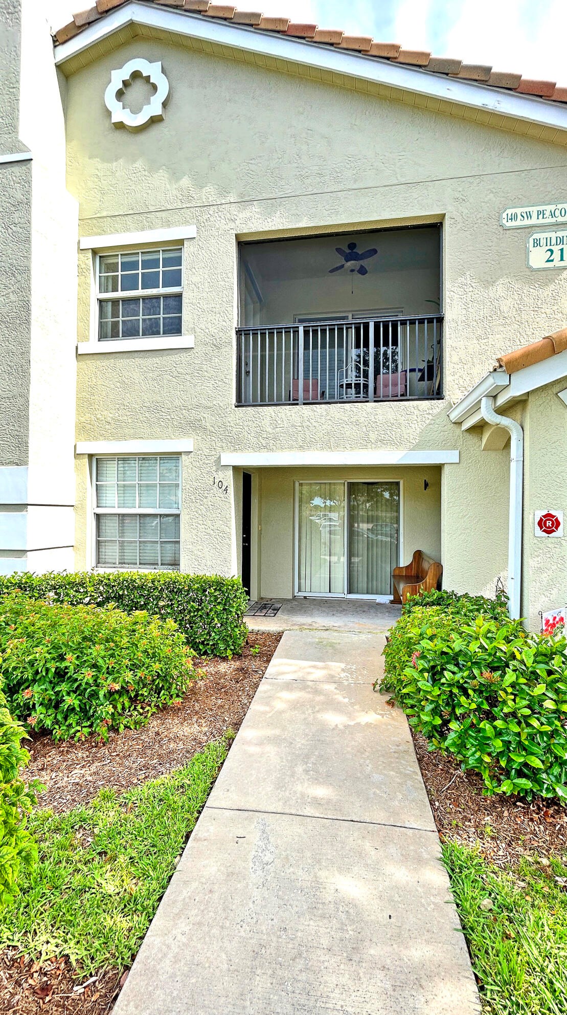 140 Sw Peacock Blvd Apt 21-104, Fort Pierce, FL