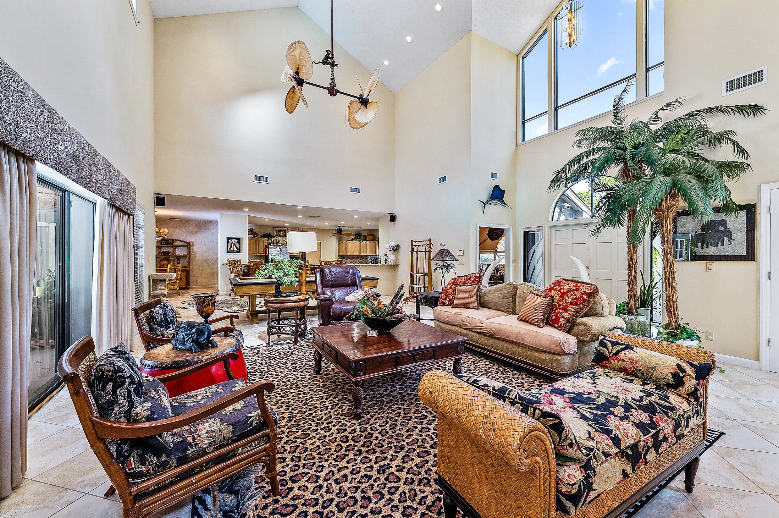 10250 Trailwood Cir, Jupiter FL 33478-4764 exterior