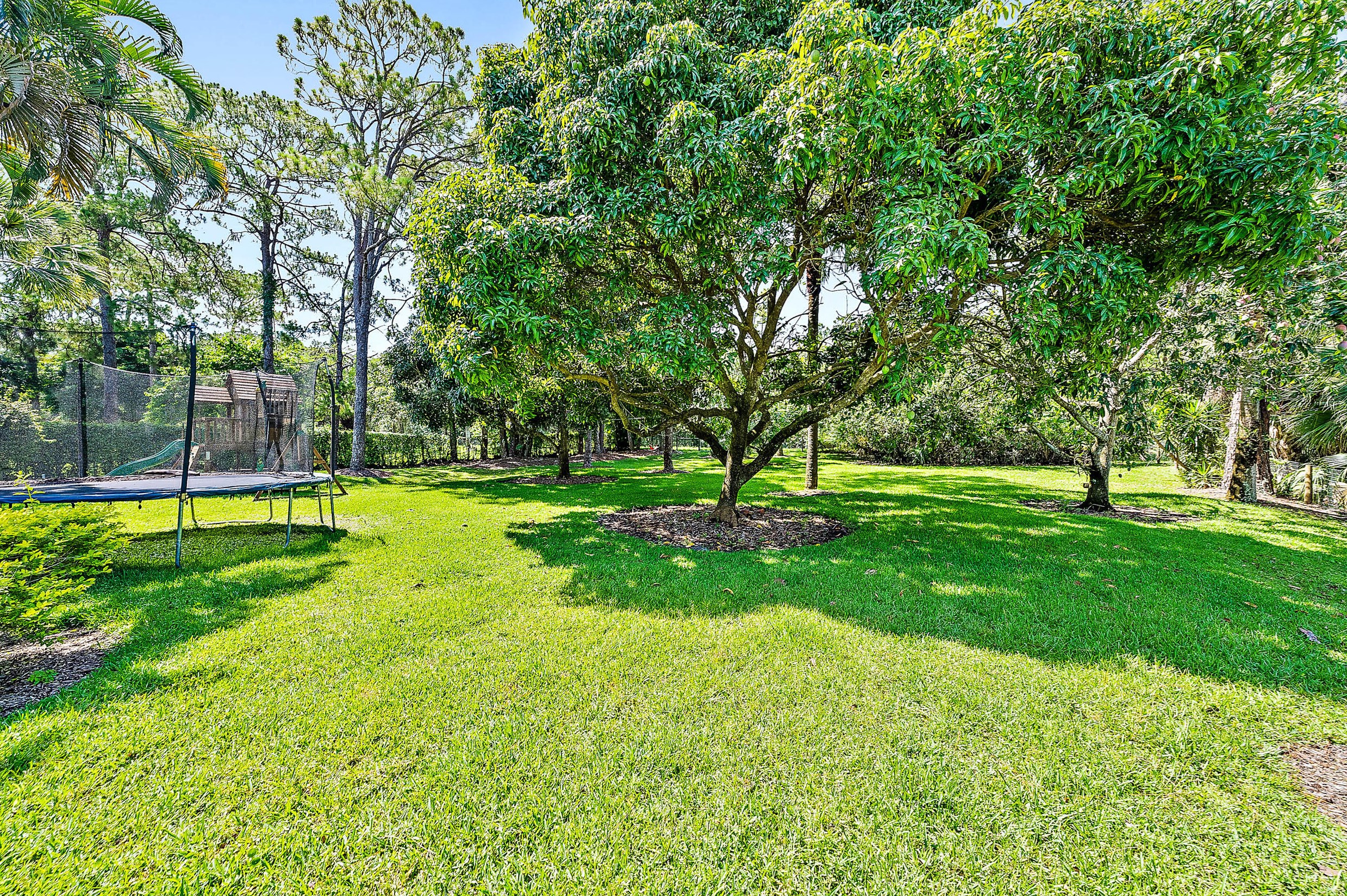 10250 Trailwood Cir, Jupiter FL 33478-4764 exterior