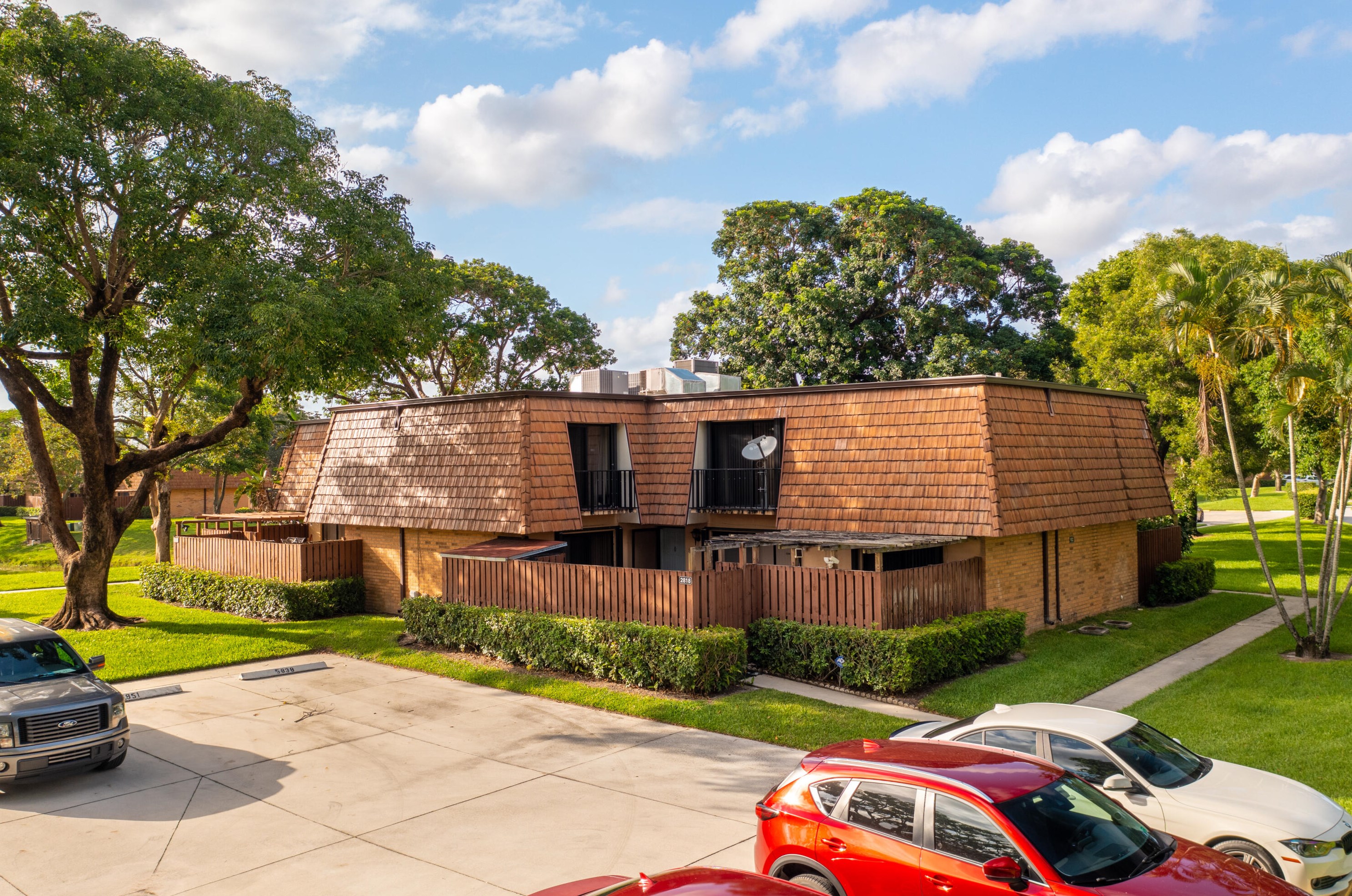 2818 28th Ln, Lake Worth, FL 33463-4267