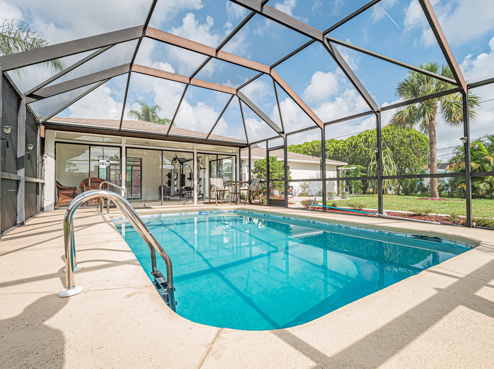 145 S Wimbrow Dr, Sebastian, FL 32958