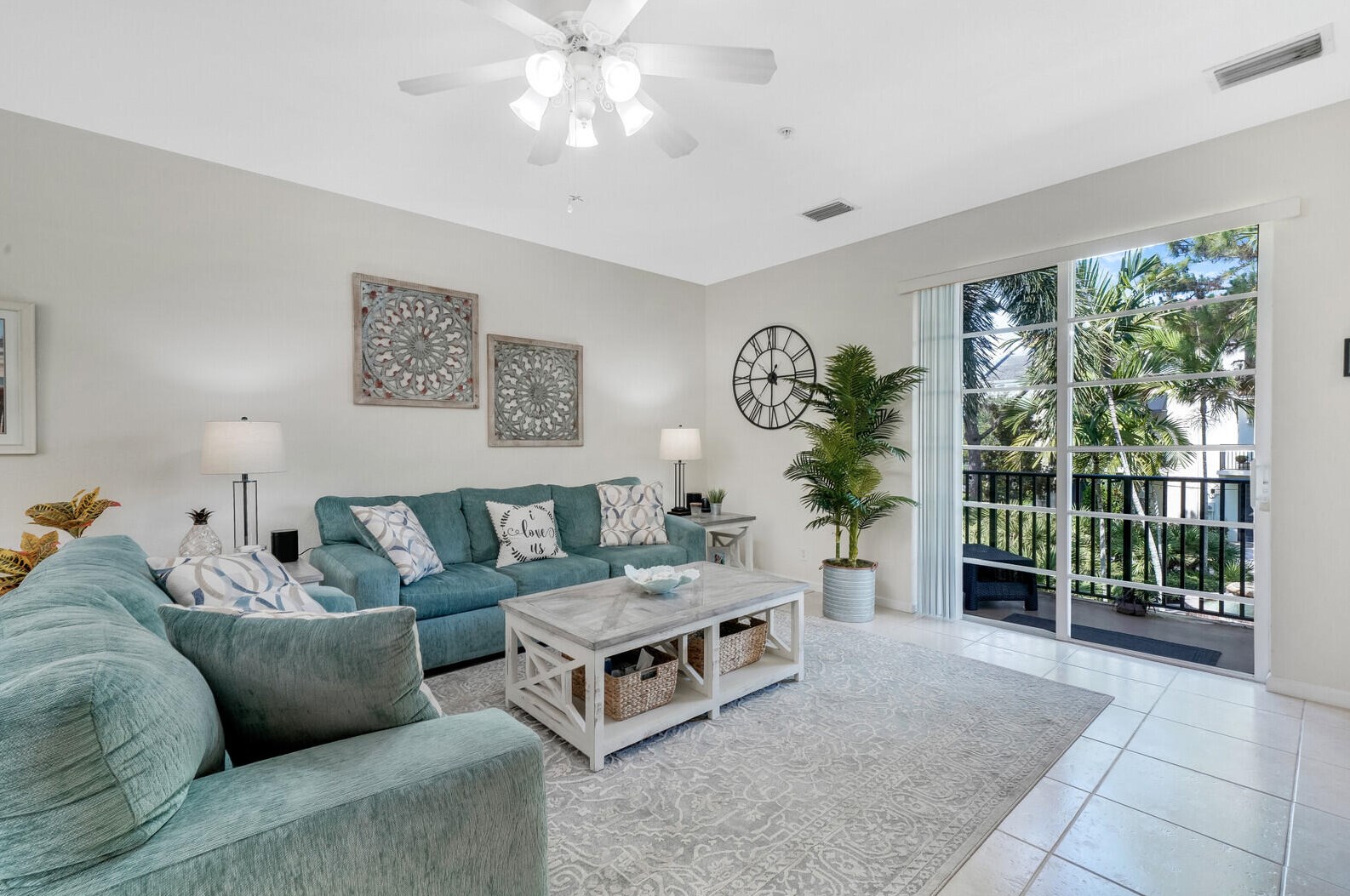 124 Cat Rock Ln, Jupiter FL  33458-2836 exterior