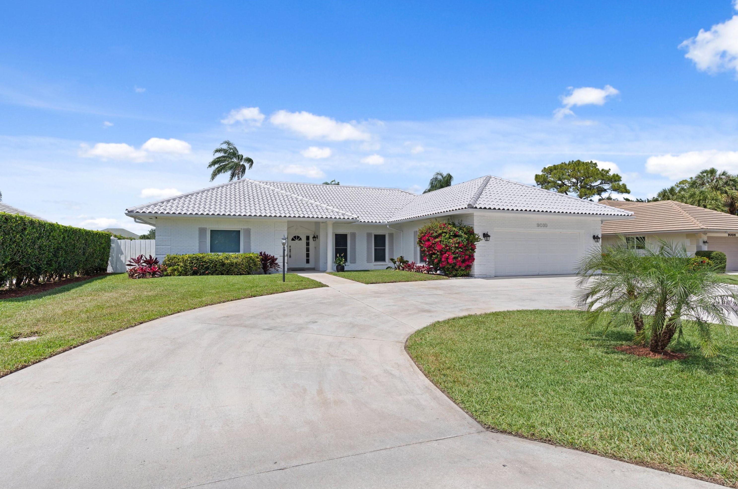 9010 Gardens Glen Cir, West Palm Beach, FL 33418