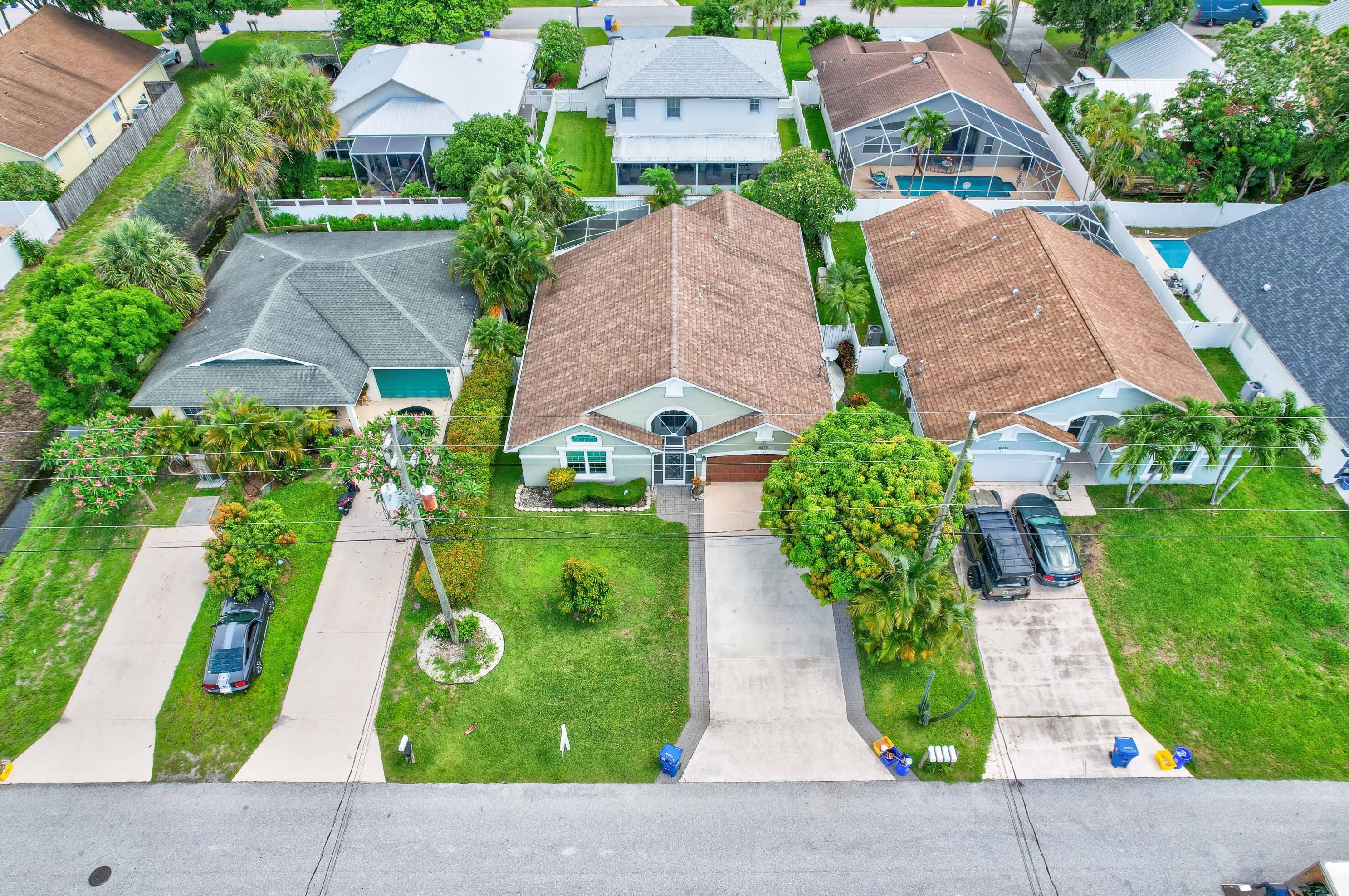 6273 Pompano St, Jupiter, FL 33458