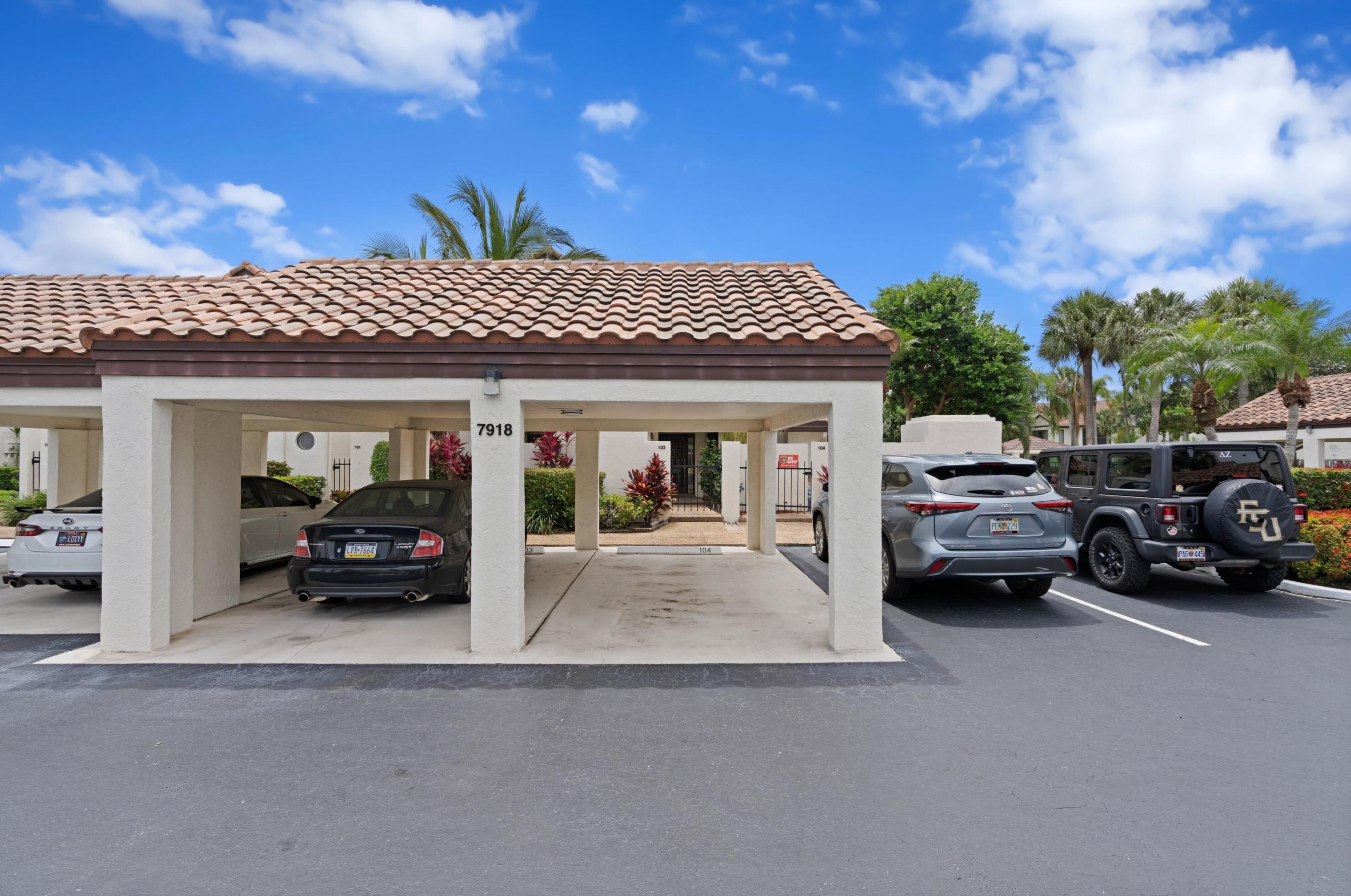 7918 Granada Pl, Boca Raton, FL 33433-6303