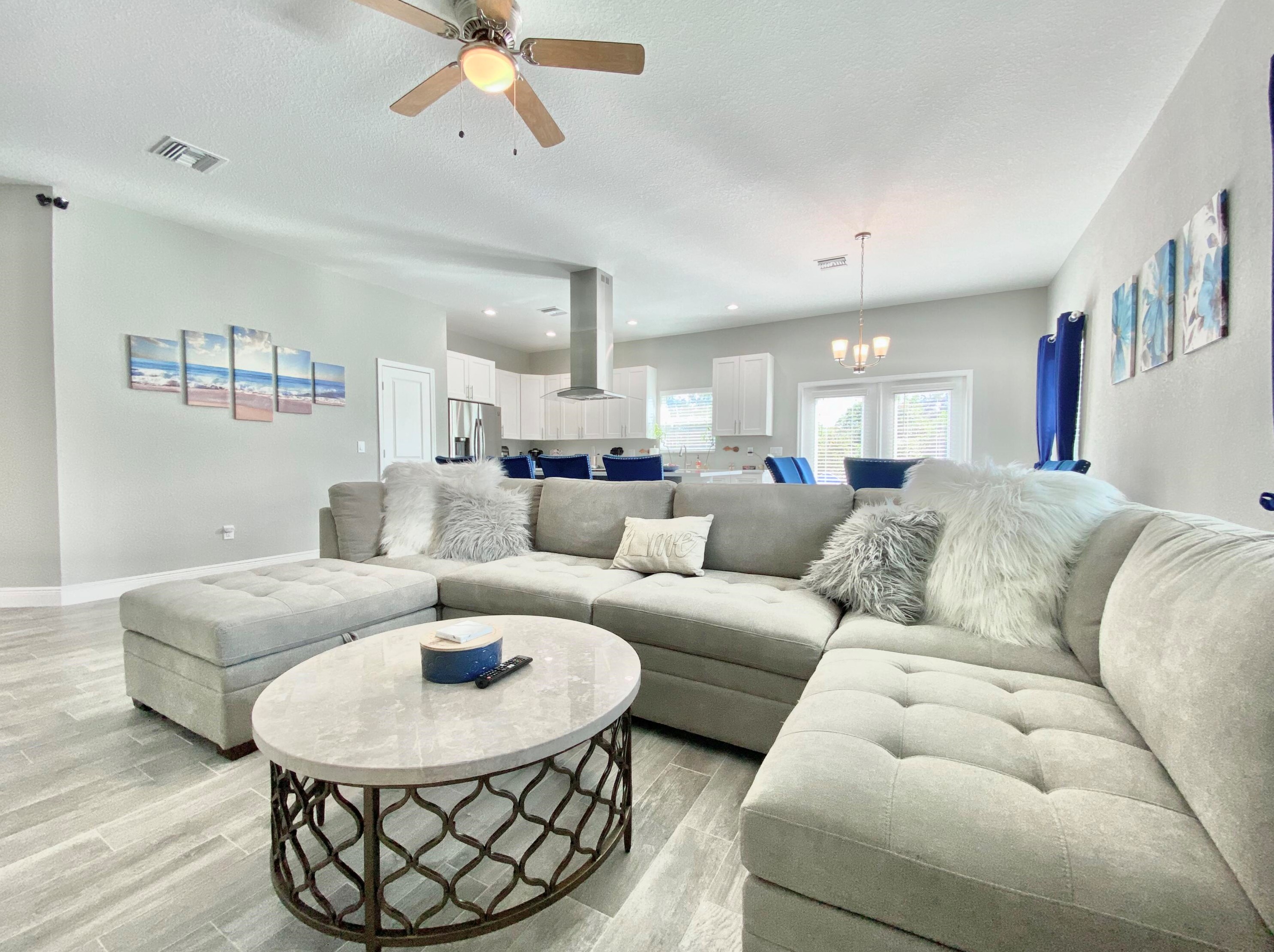 882 Nw 9th Ave, Boynton Beach, FL 33426
