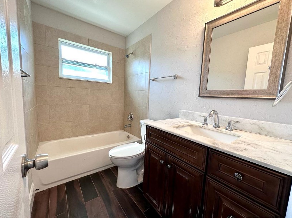 836 Center St #1, Jupiter, FL 33458