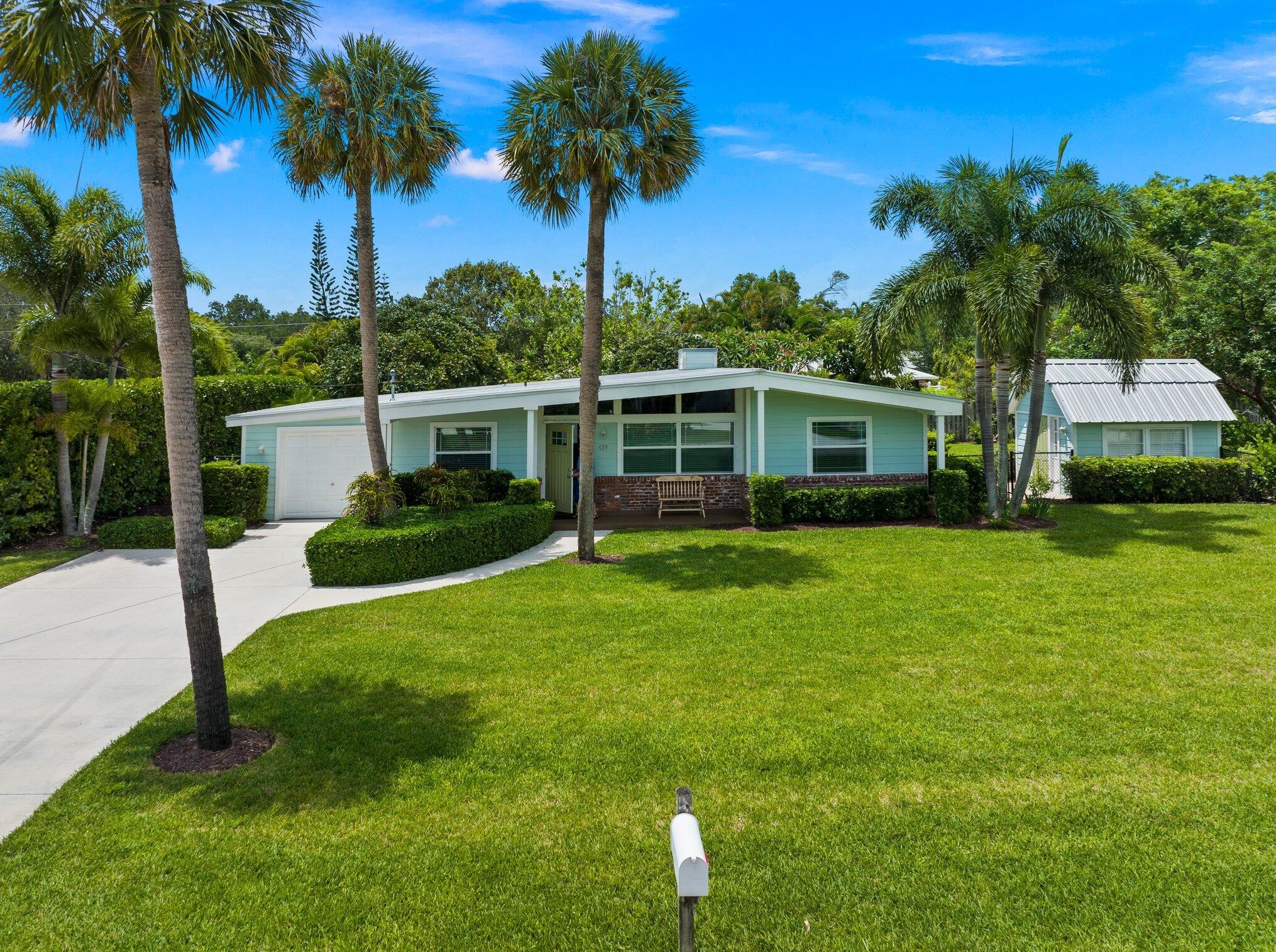 429 Harbor St, Stuart, FL 34997-7446