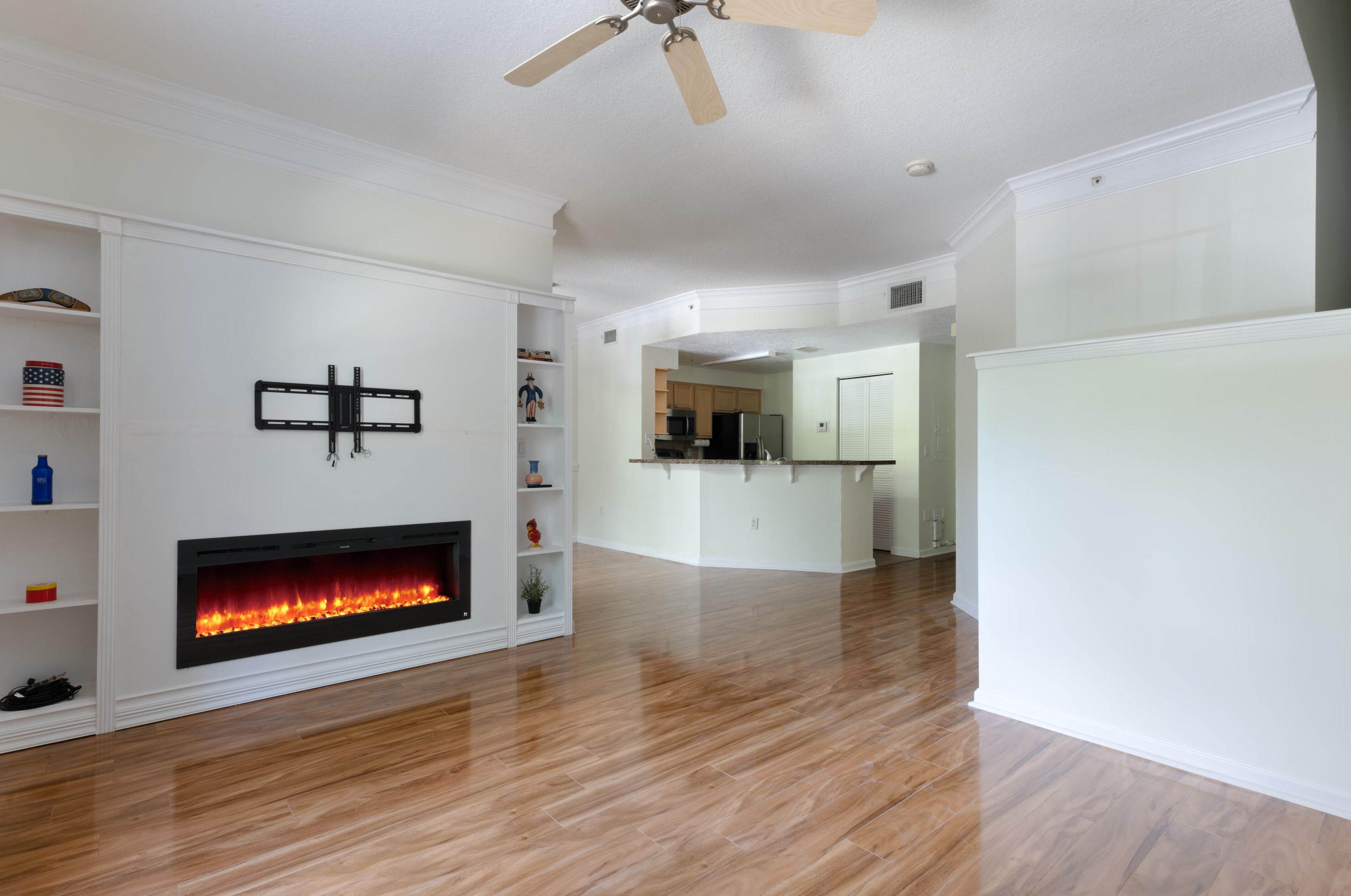 125 Galicia Way Apt 203, Jupiter, FL 33458
