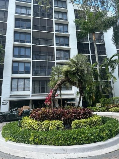7786 Lakeside Blvd #623, Boca Raton, FL 33434