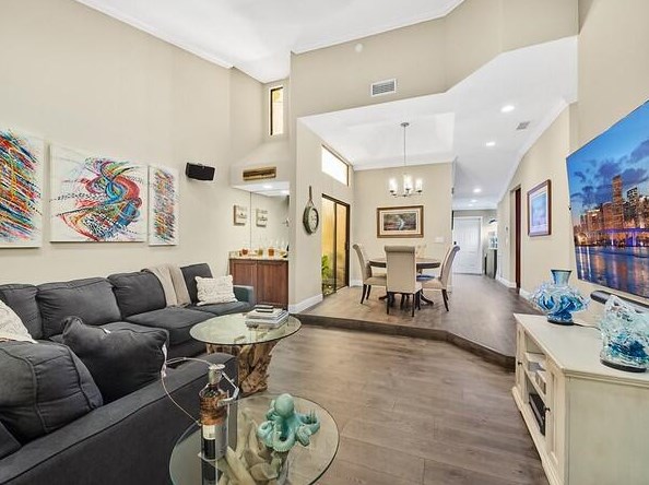 22720 Meridiana Dr, Boca Raton, FL 33433-6313