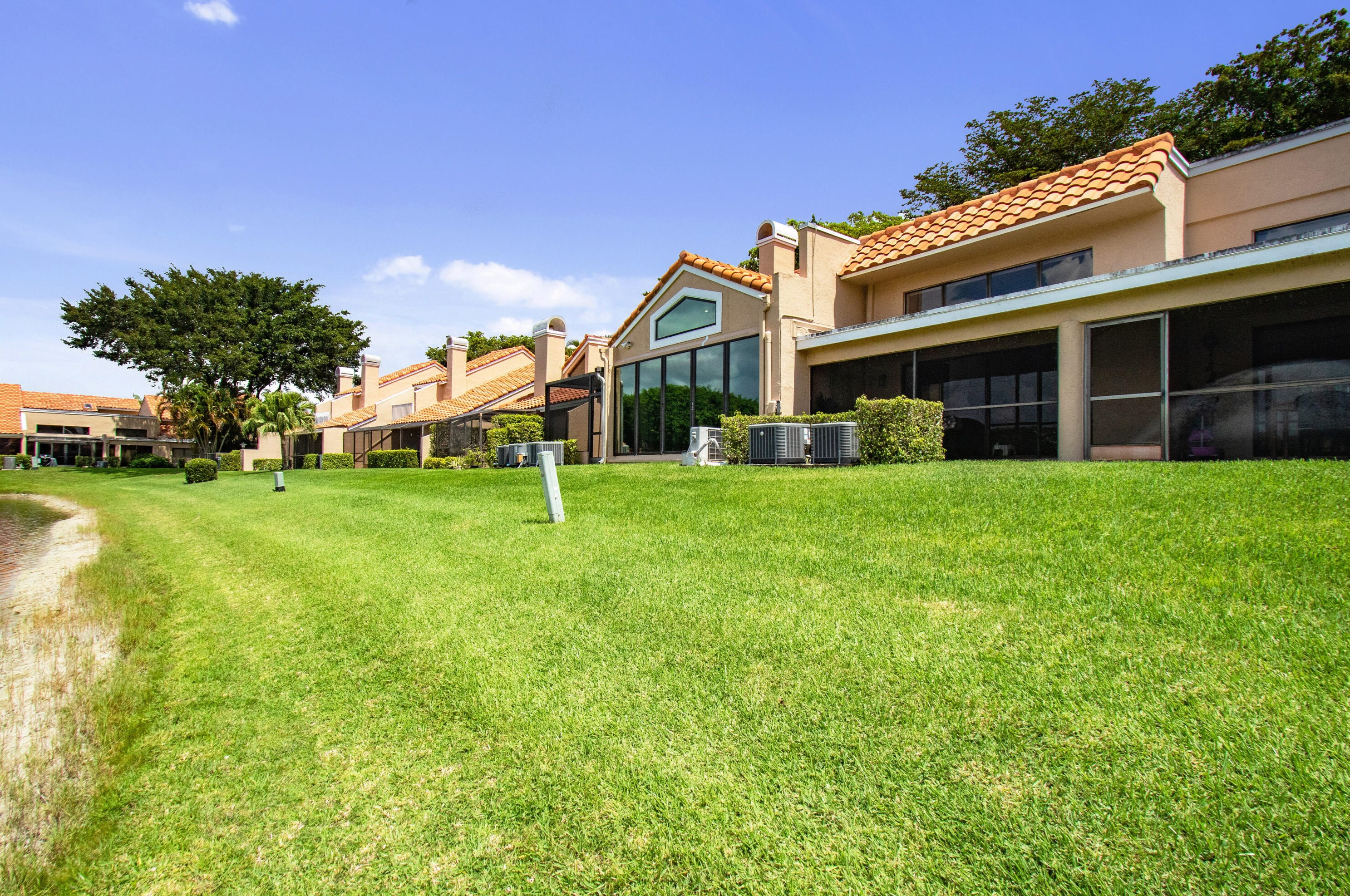 22590 Meridiana Dr, Boca Raton FL 33433-6315 exterior