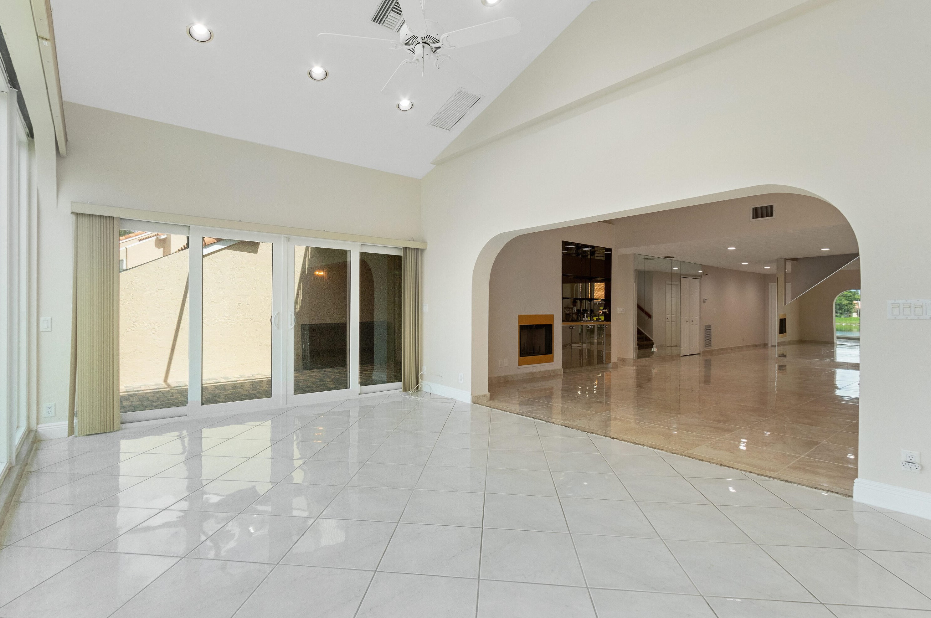 22590 Meridiana Dr, Boca Raton FL 33433-6315 exterior