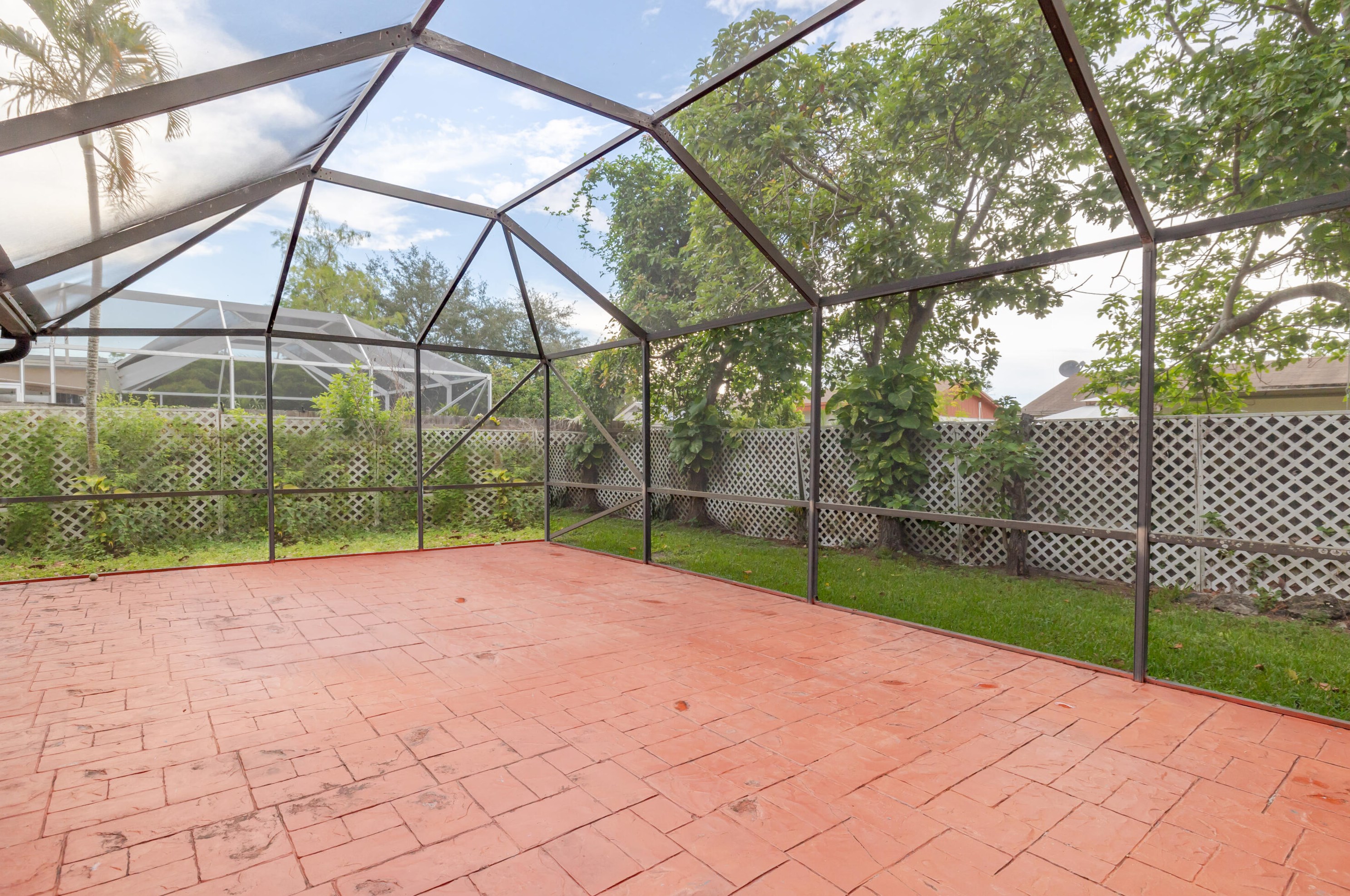 22748 Neptune Rd, Boca Raton, FL 33428-5759