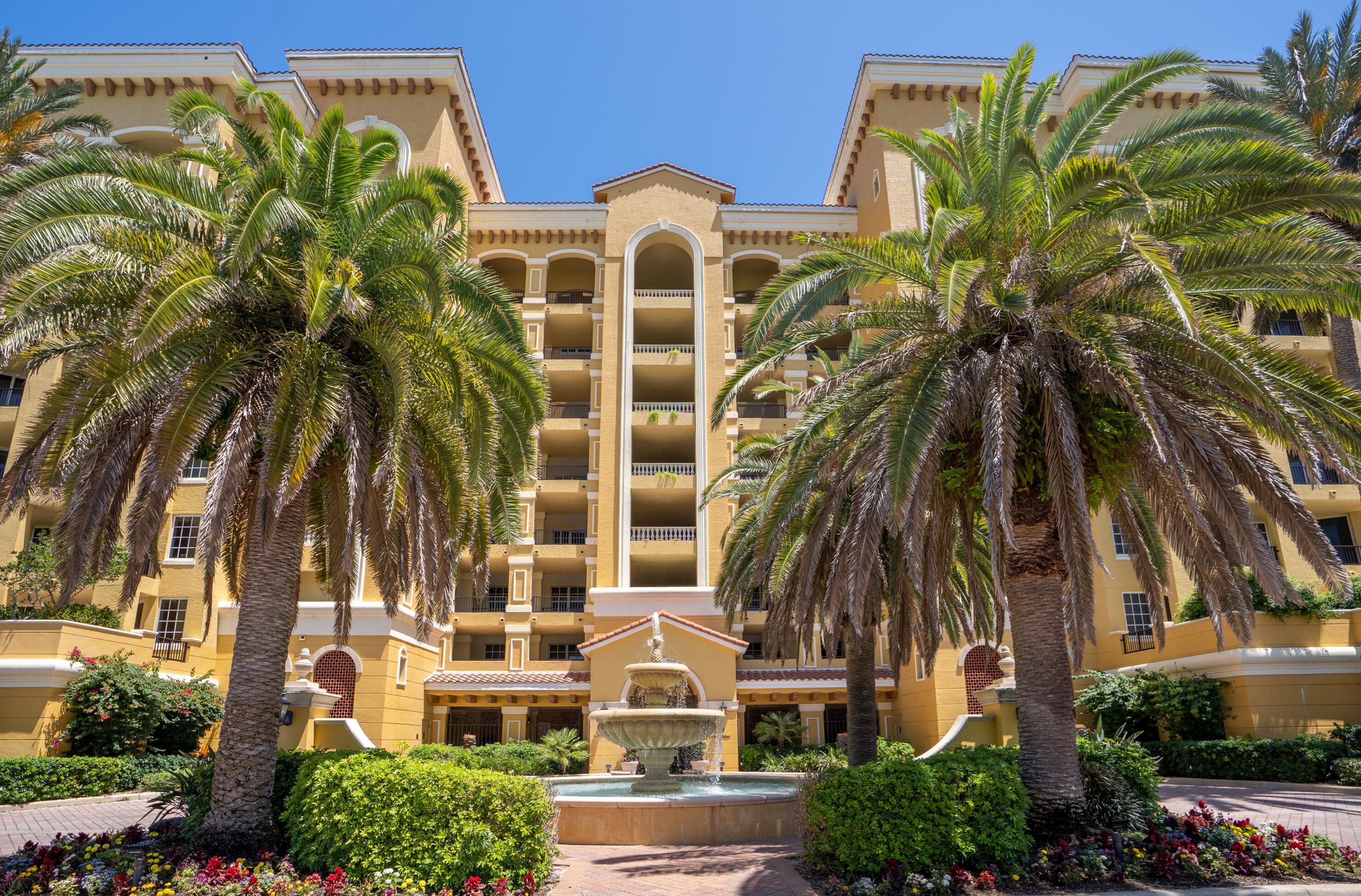 20 Porto Mar #202, Palm Coast, FL 32137