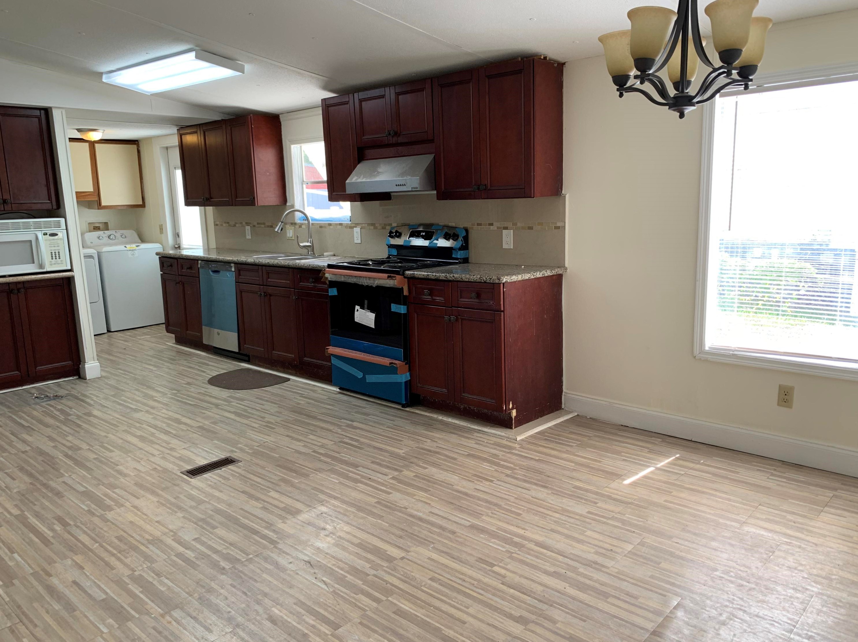 10629 S 228th Ln, Boca Raton, FL 33428