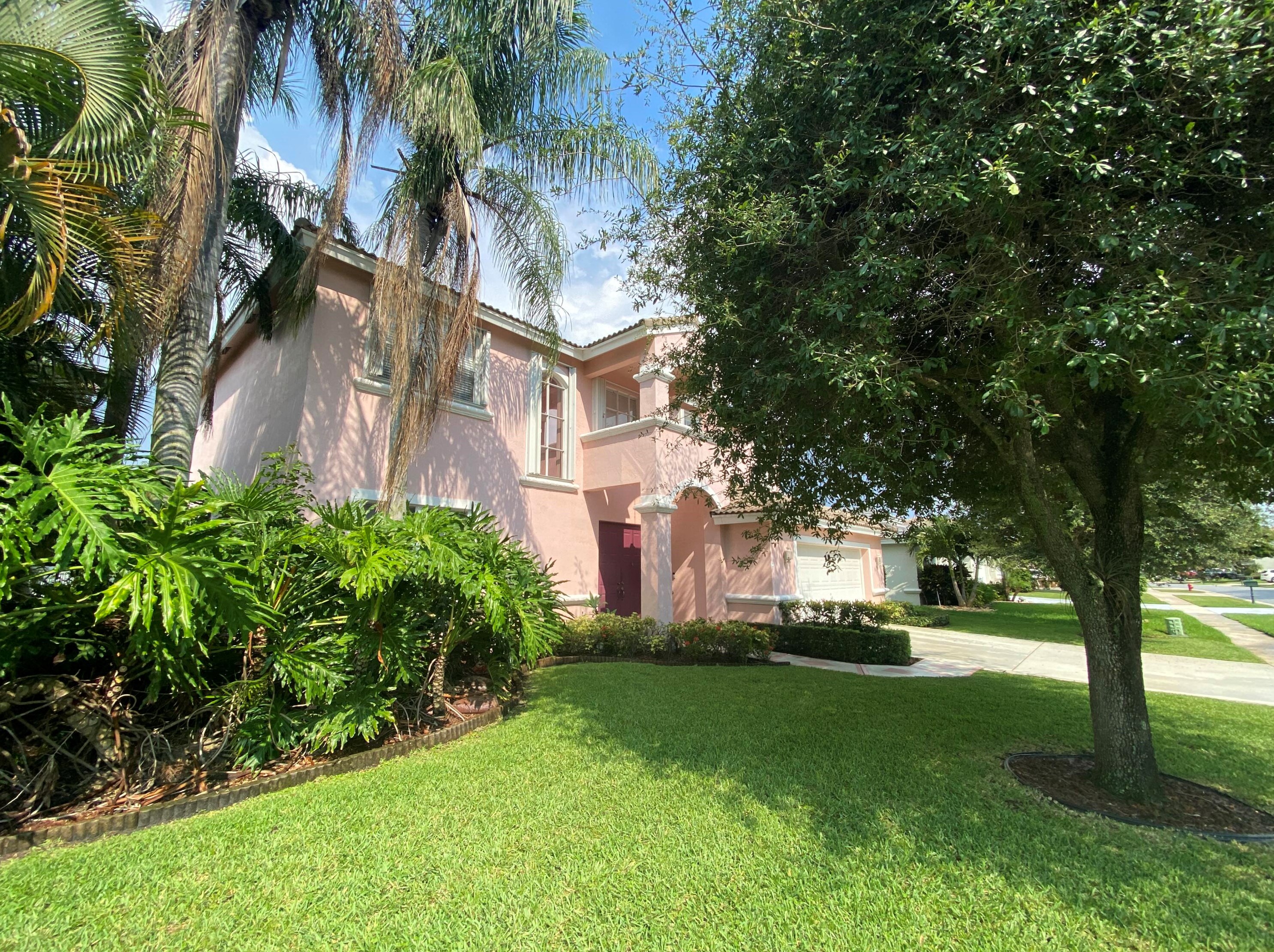 5819 La Gorce Cir, Lake Worth, FL 33463-7376
