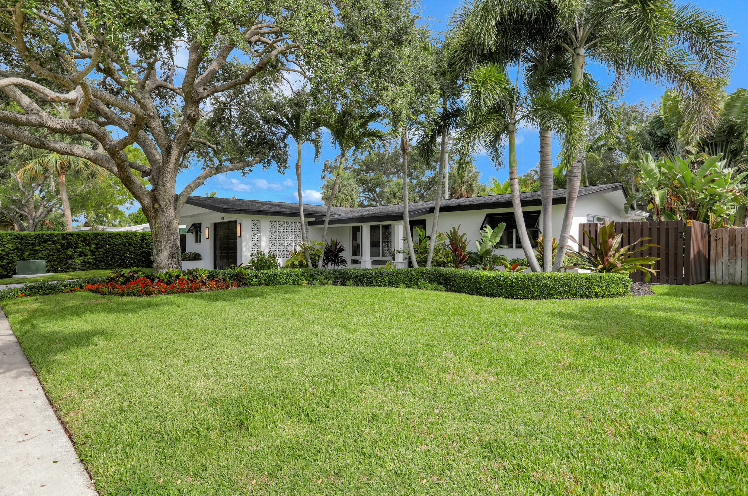 701 7th St, Boca Raton, FL 33486-5505