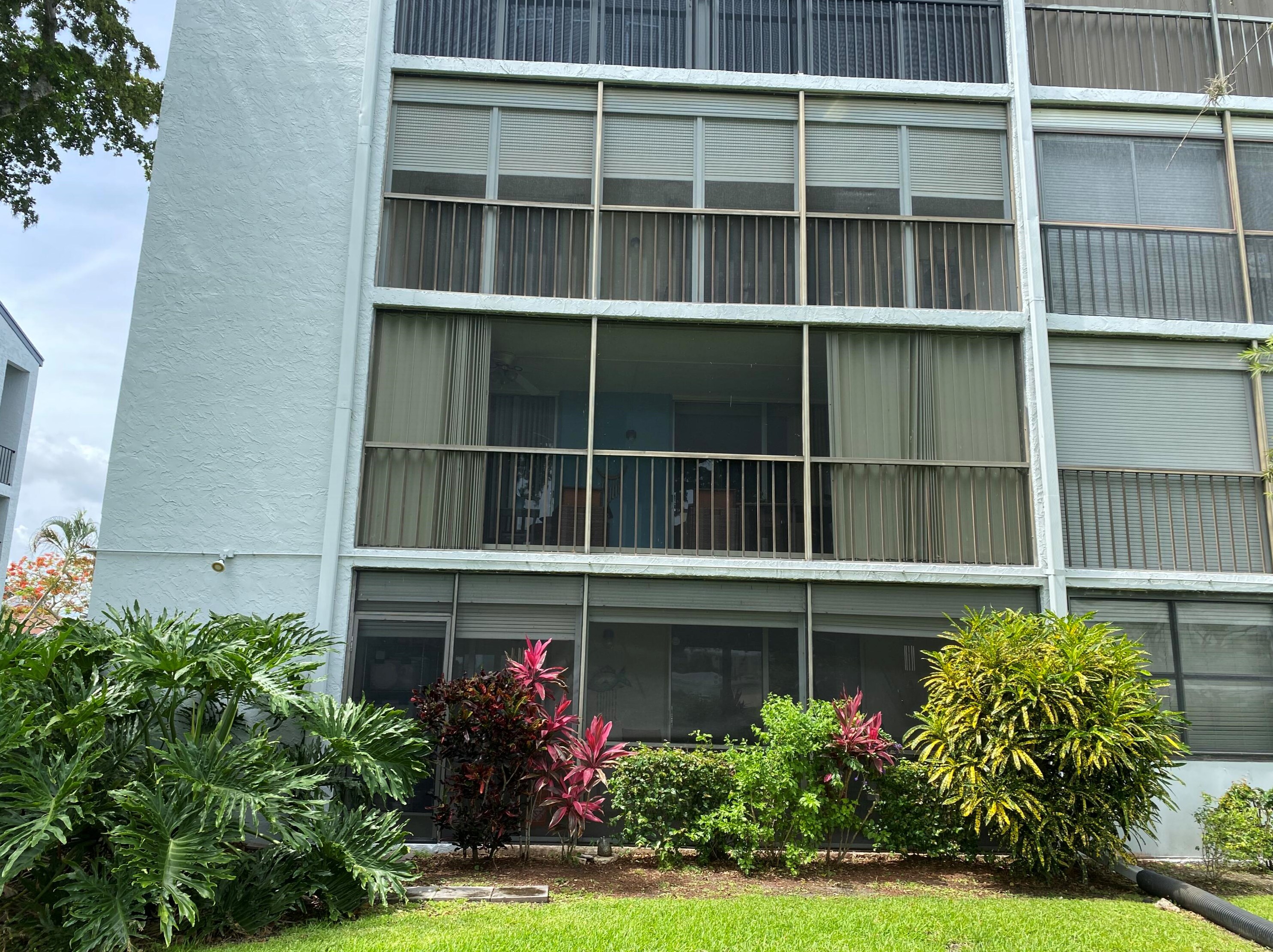 14723 Cumberland Dr Apt 208, Delray Beach, FL 33446