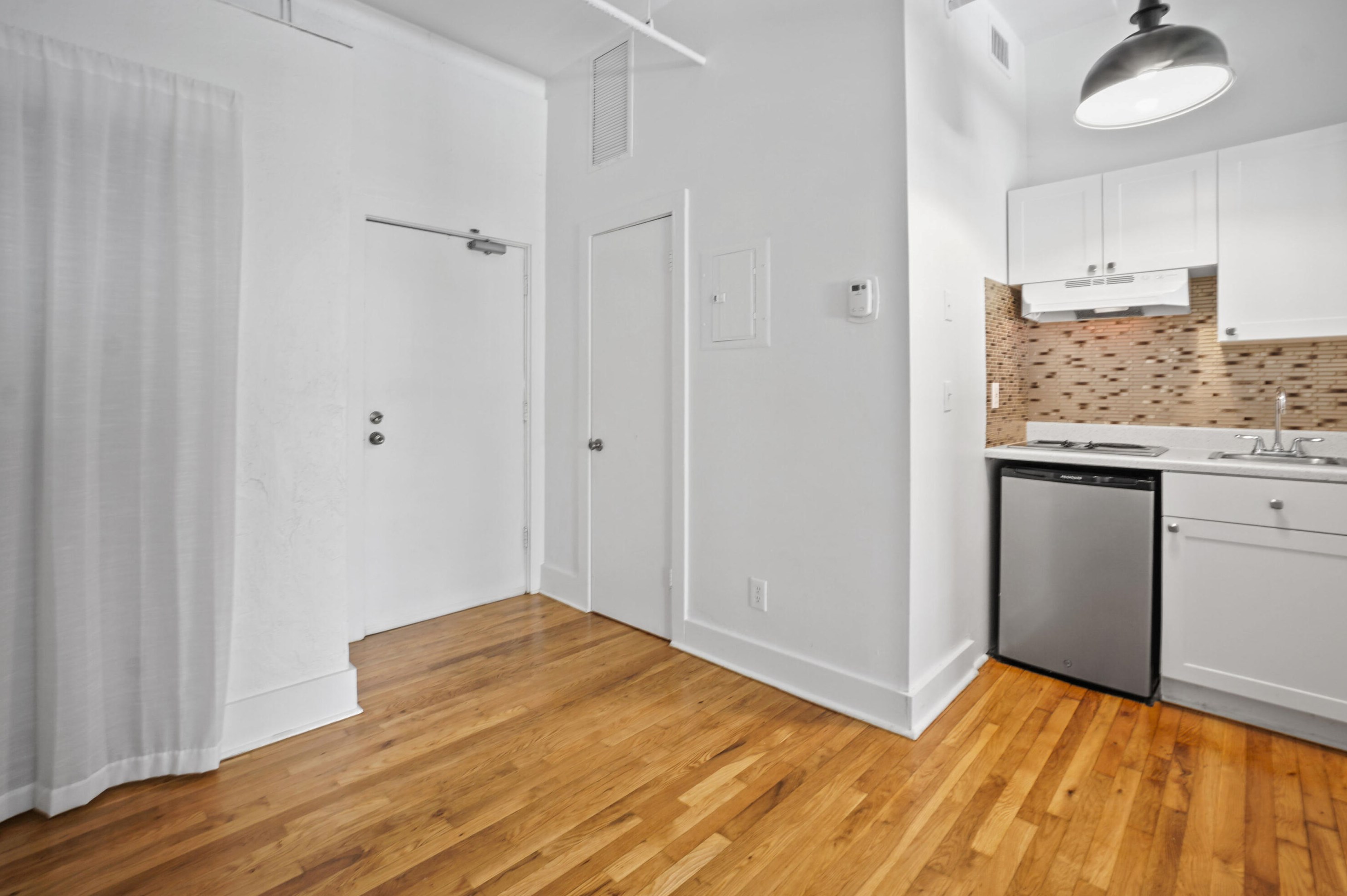 310 S Dixie Hwy #3, West Palm Beach, FL 33401