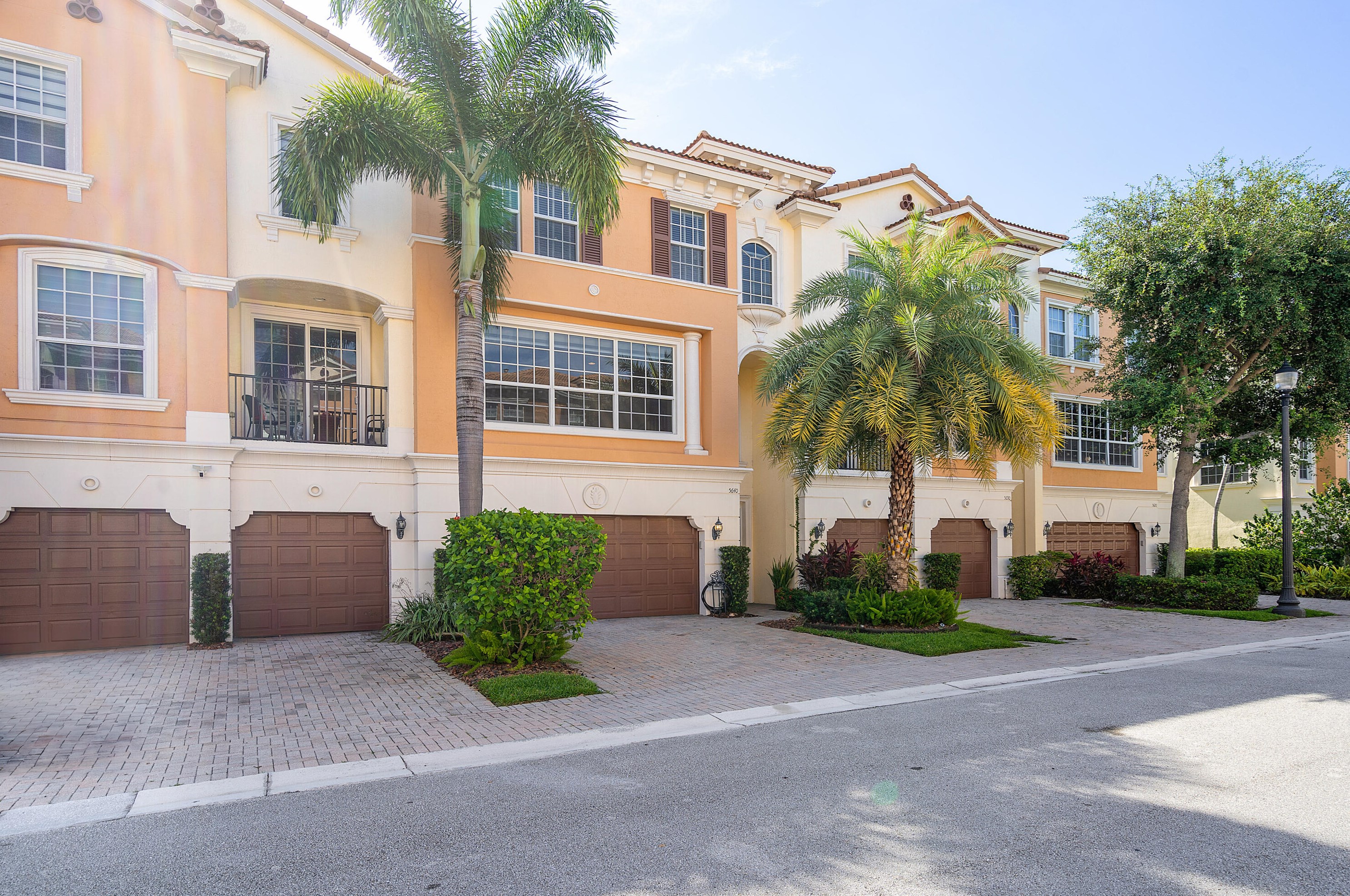 5640 Trieste Way, Boca Raton, FL 33487-5205