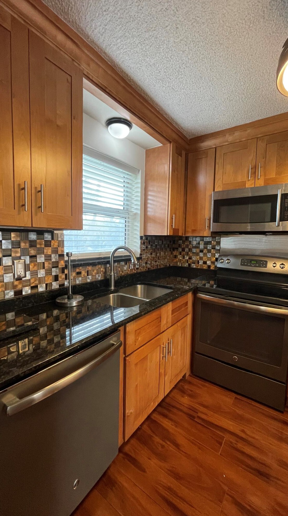 531 W Kalmia Dr #5, West Palm Beach, FL 33403