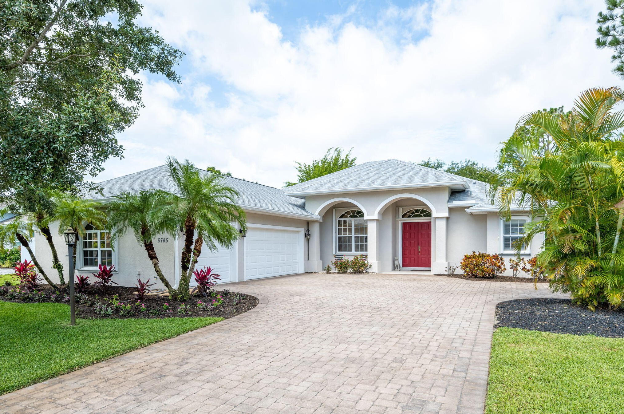 6785 49th Ct, Vero Beach, FL 32967