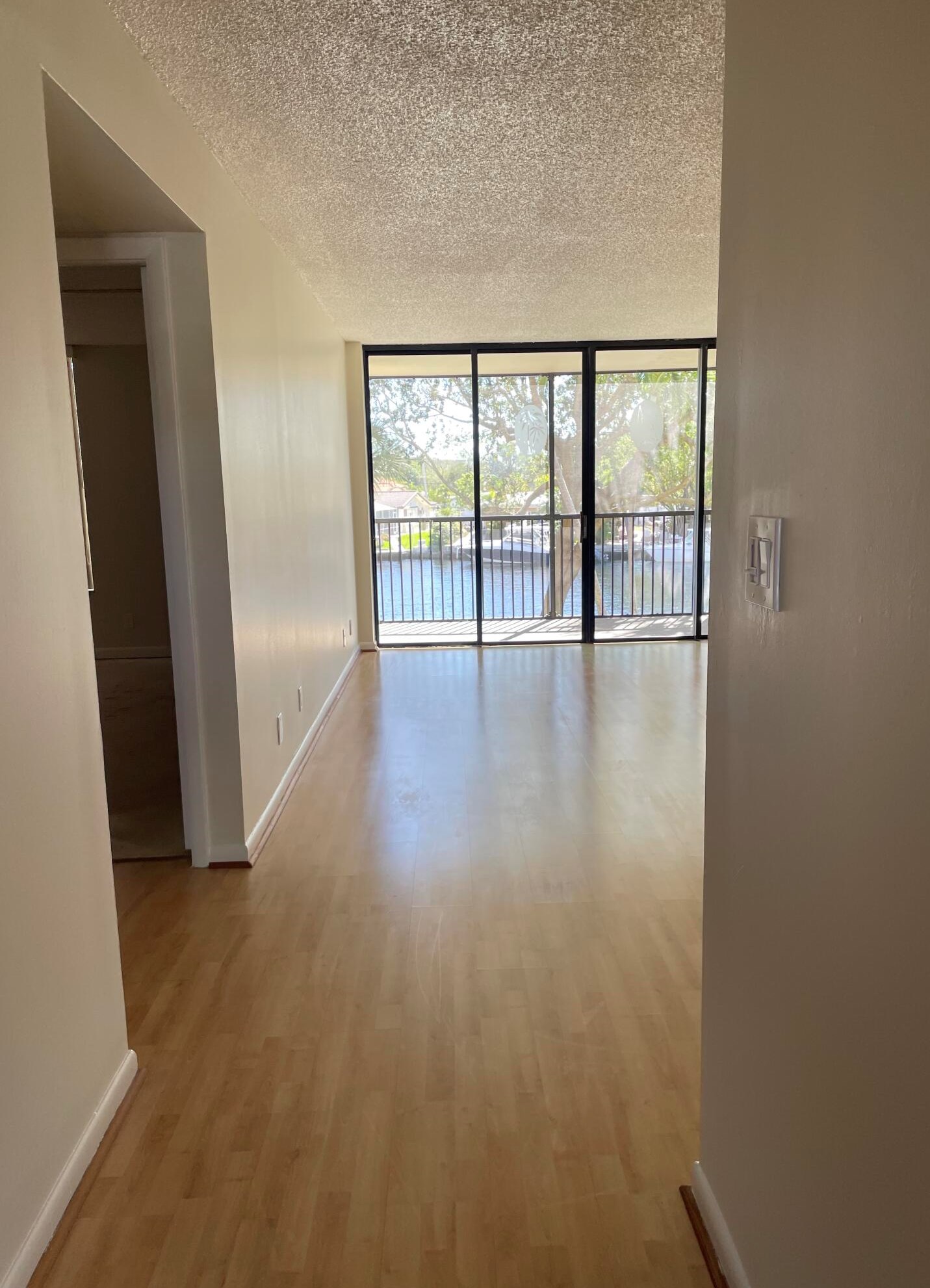 14 Royal Palm Way Unit 204, Boca Raton, FL 33432