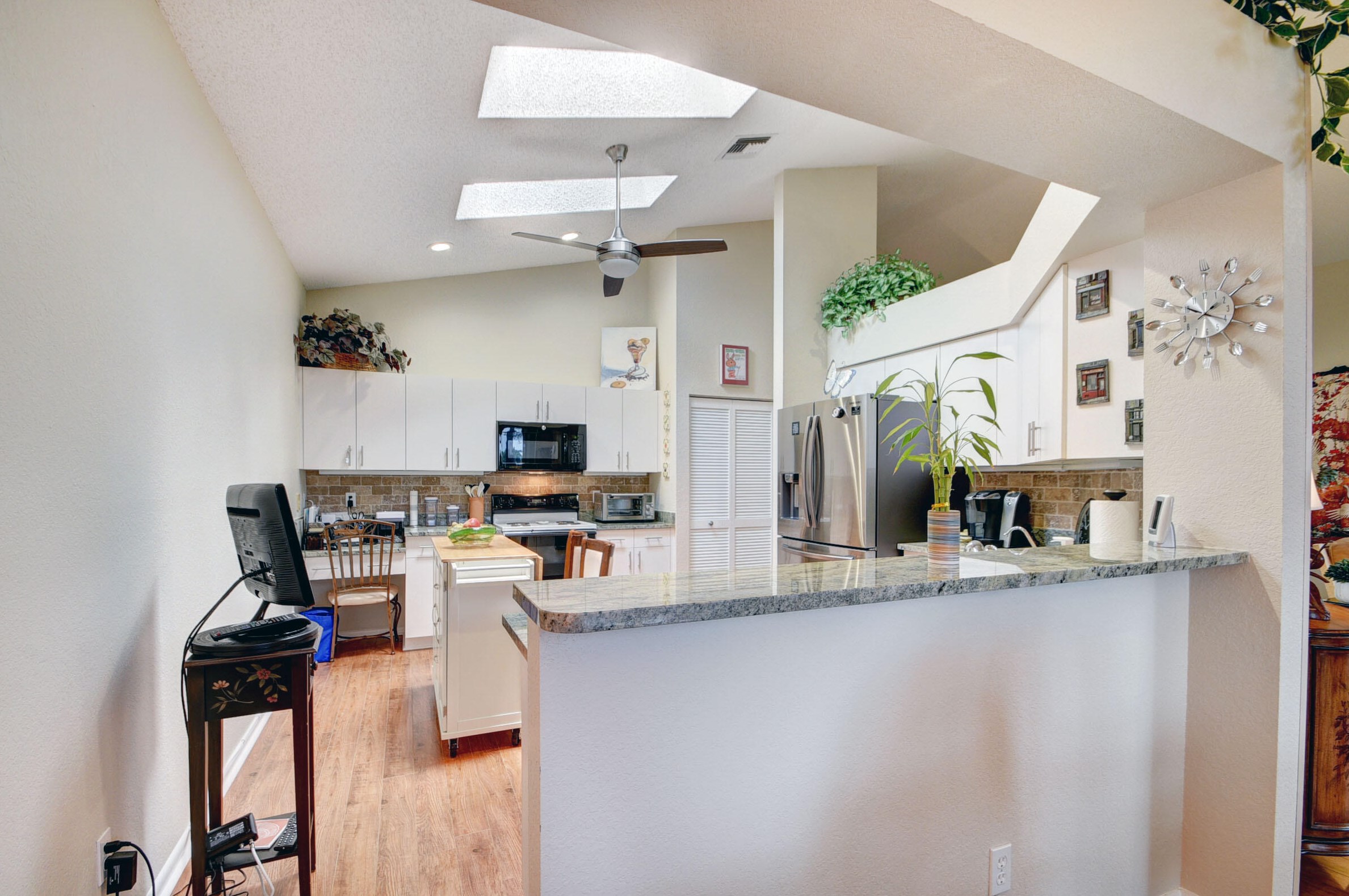 4518 Carlton Golf Dr, Lake Worth FL 33449-8134 exterior