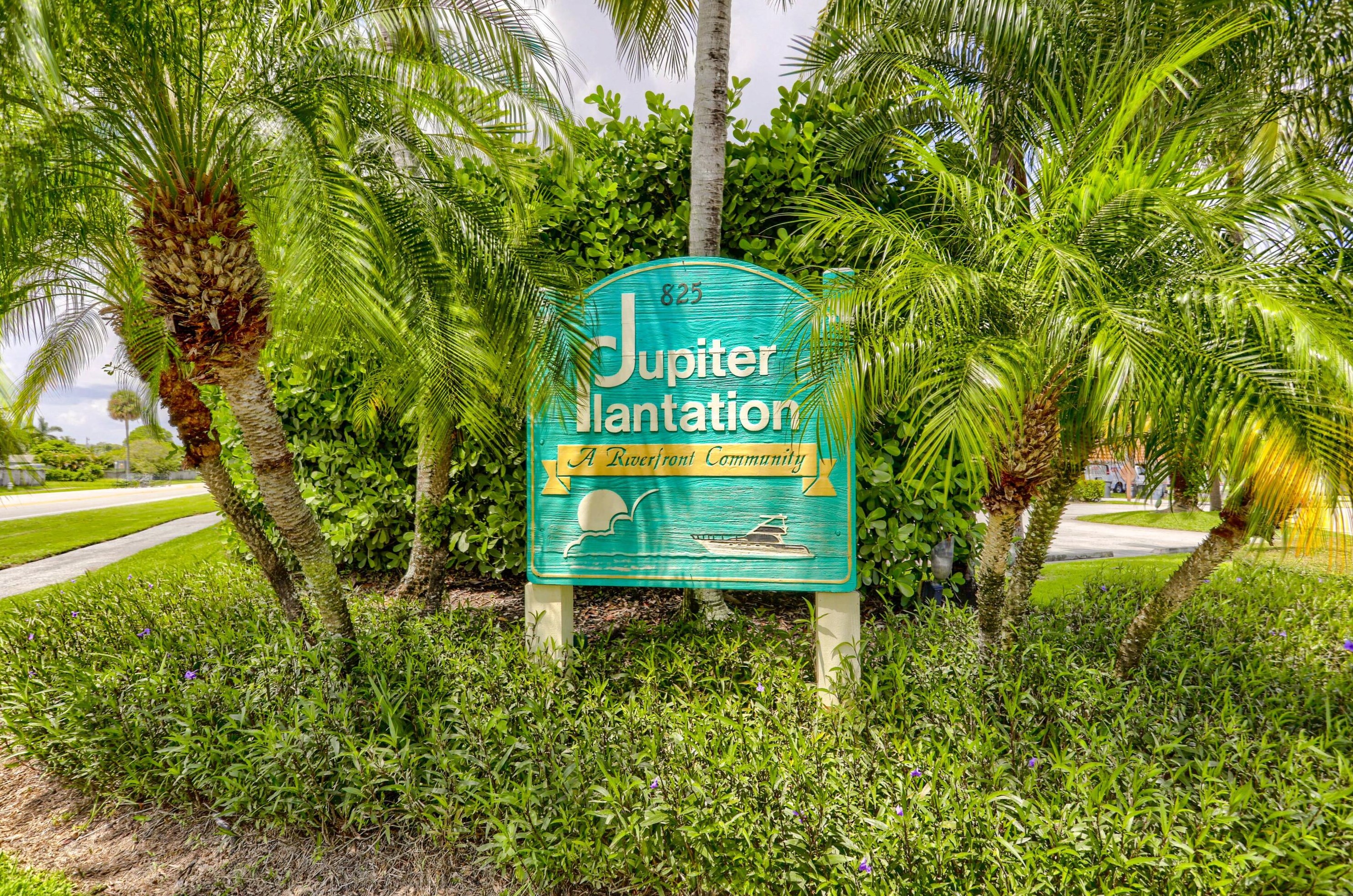 825 Center St #20a, Jupiter, FL 33458
