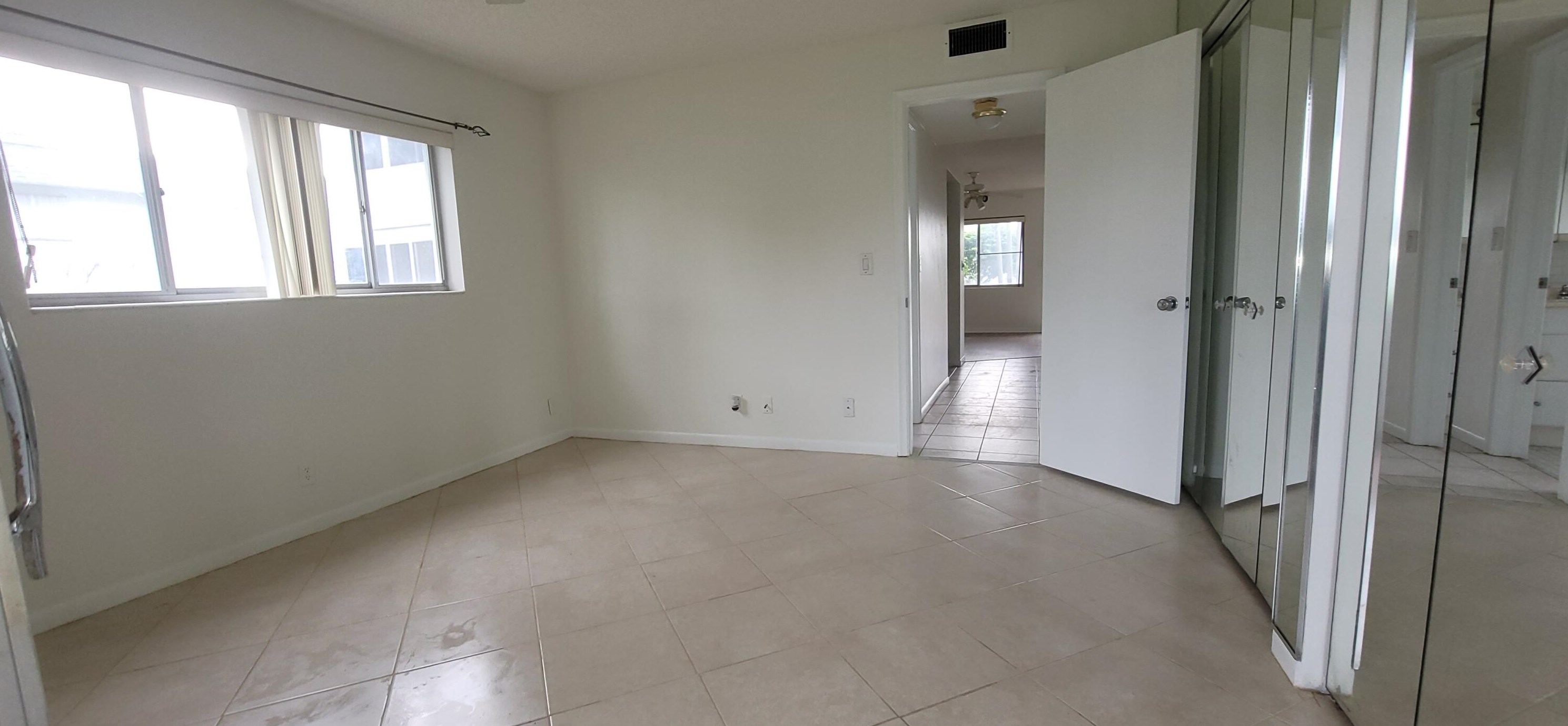 3402 Cynthia Ln, Lake Worth FL  33461-5827 exterior