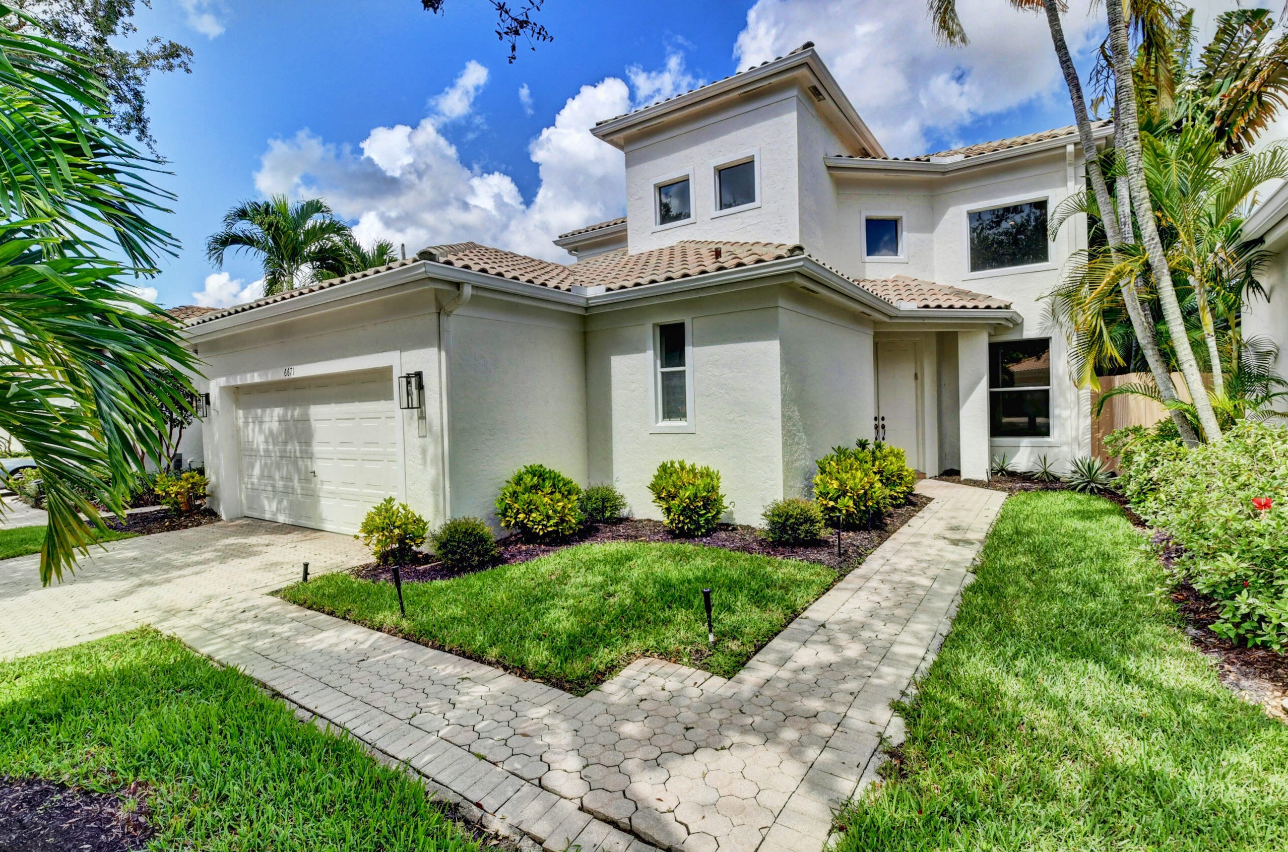 6671 23rd Ter, Boca Raton FL  33496-3634 exterior
