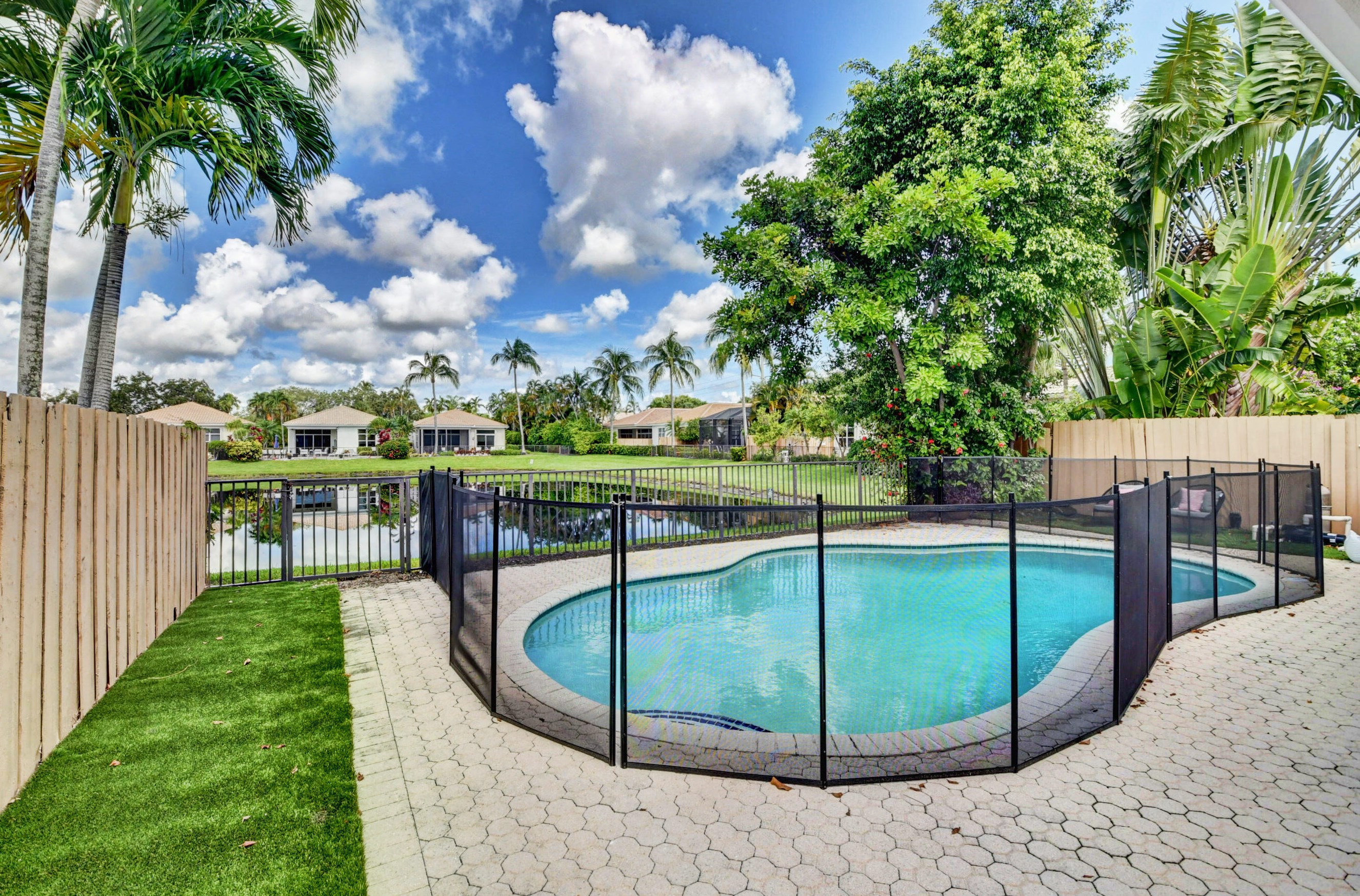 6671 23rd Ter, Boca Raton FL  33496-3634 exterior