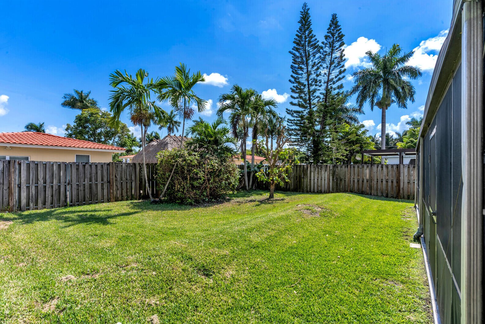 1315 Buchanan St #b, Hollywood, FL 33019