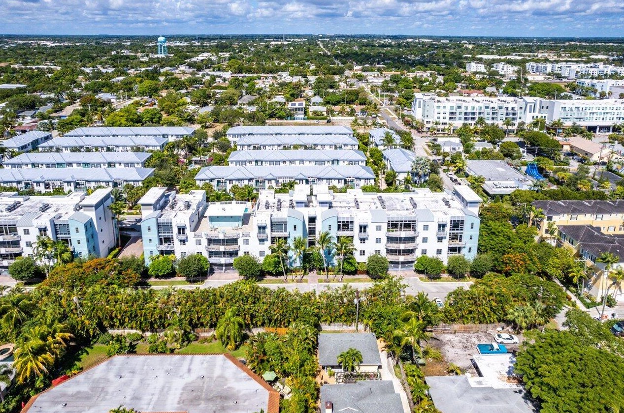 365 Se 6th Ave Apt 309, Delray Beach, FL 33483