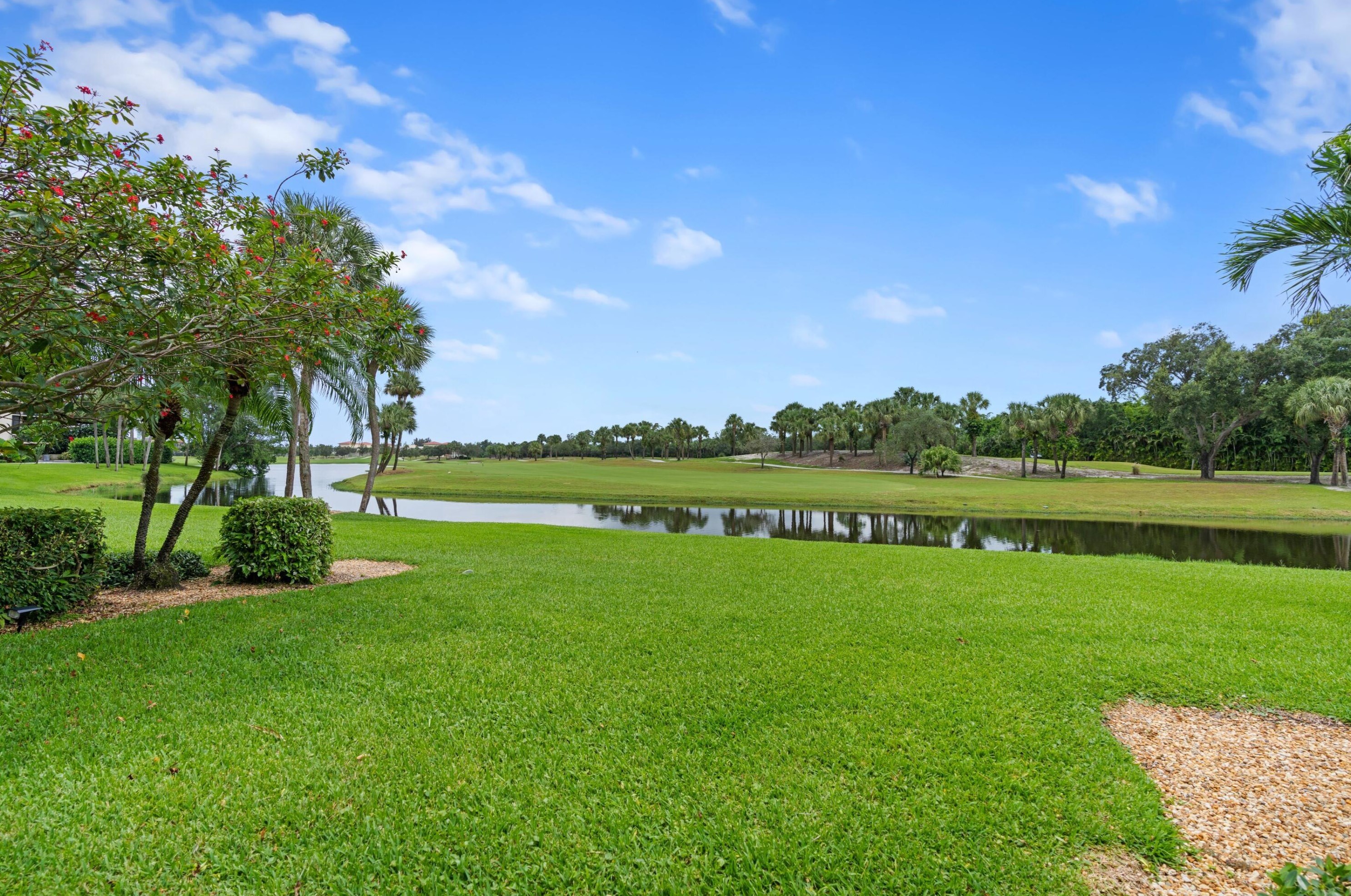 2435 Presidential Way #g, West Palm Beach, FL