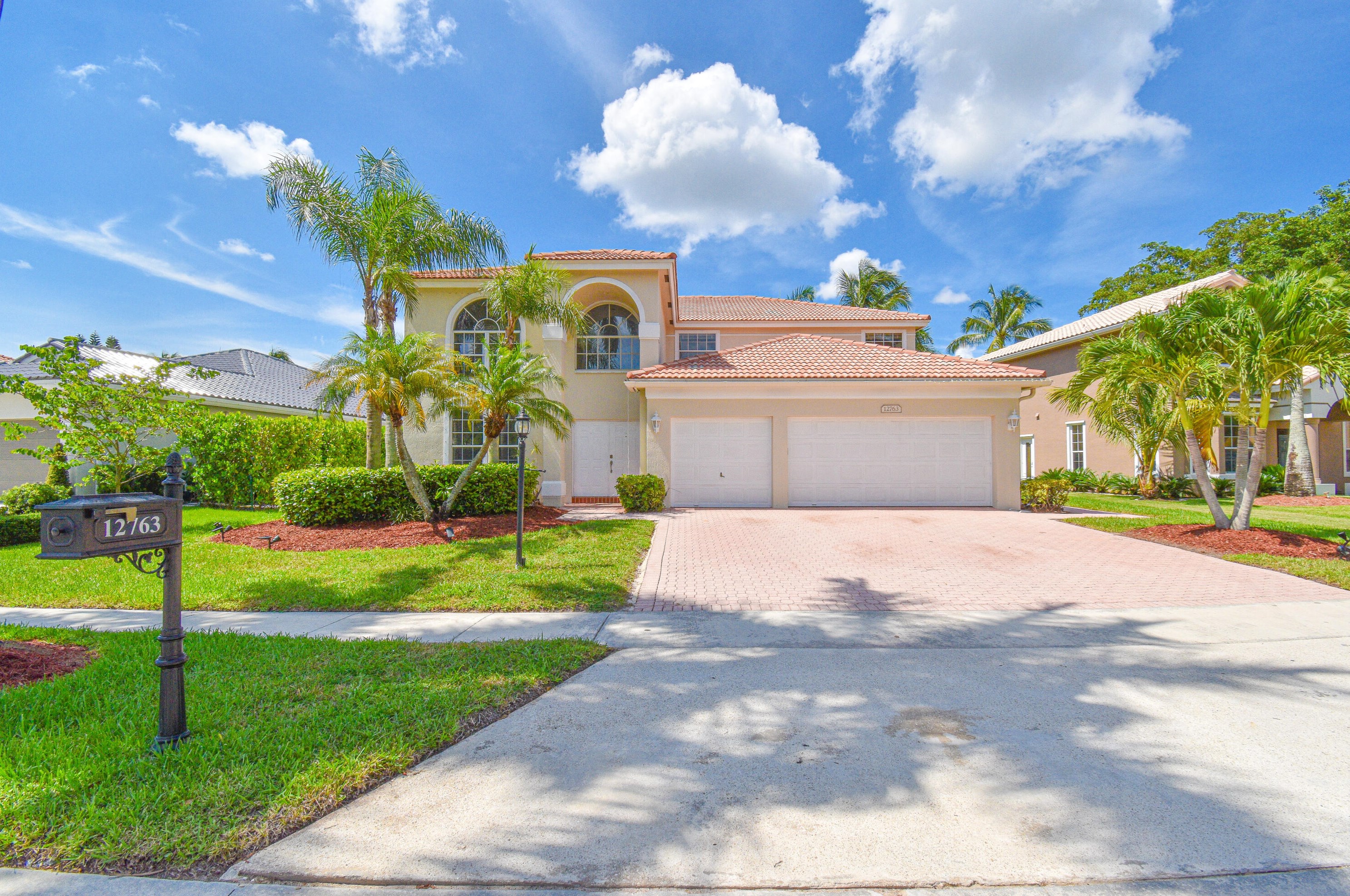 12763 Hyland Cir, Boca Raton, FL 33428-4858