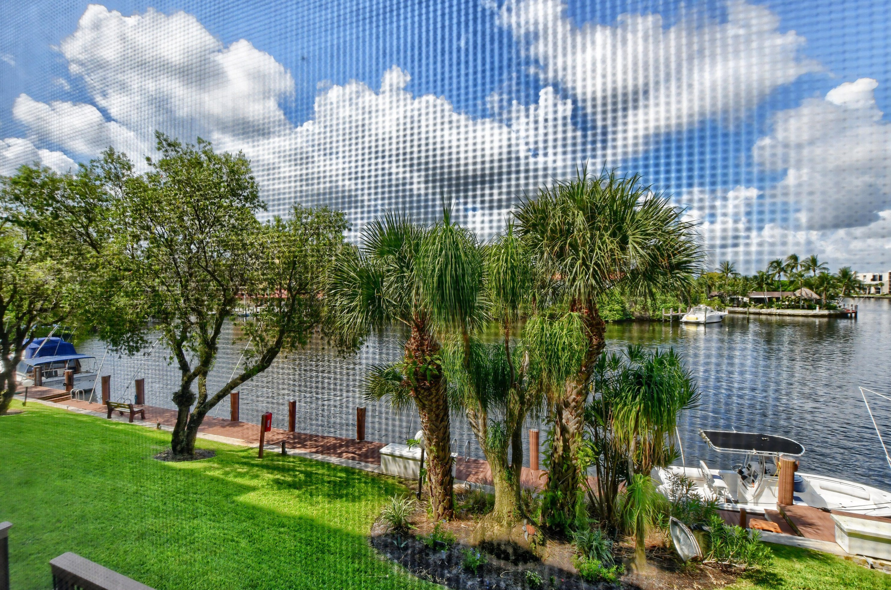22 Royal Palm Way #2040, Boca Raton, FL 33432