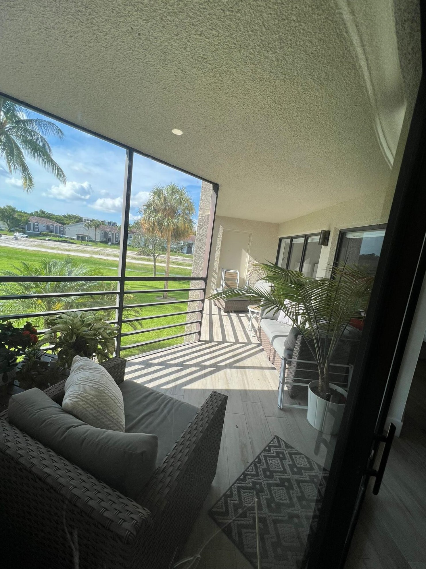 5901 Camino Del Sol, Boca Raton FL  33433-6538 exterior