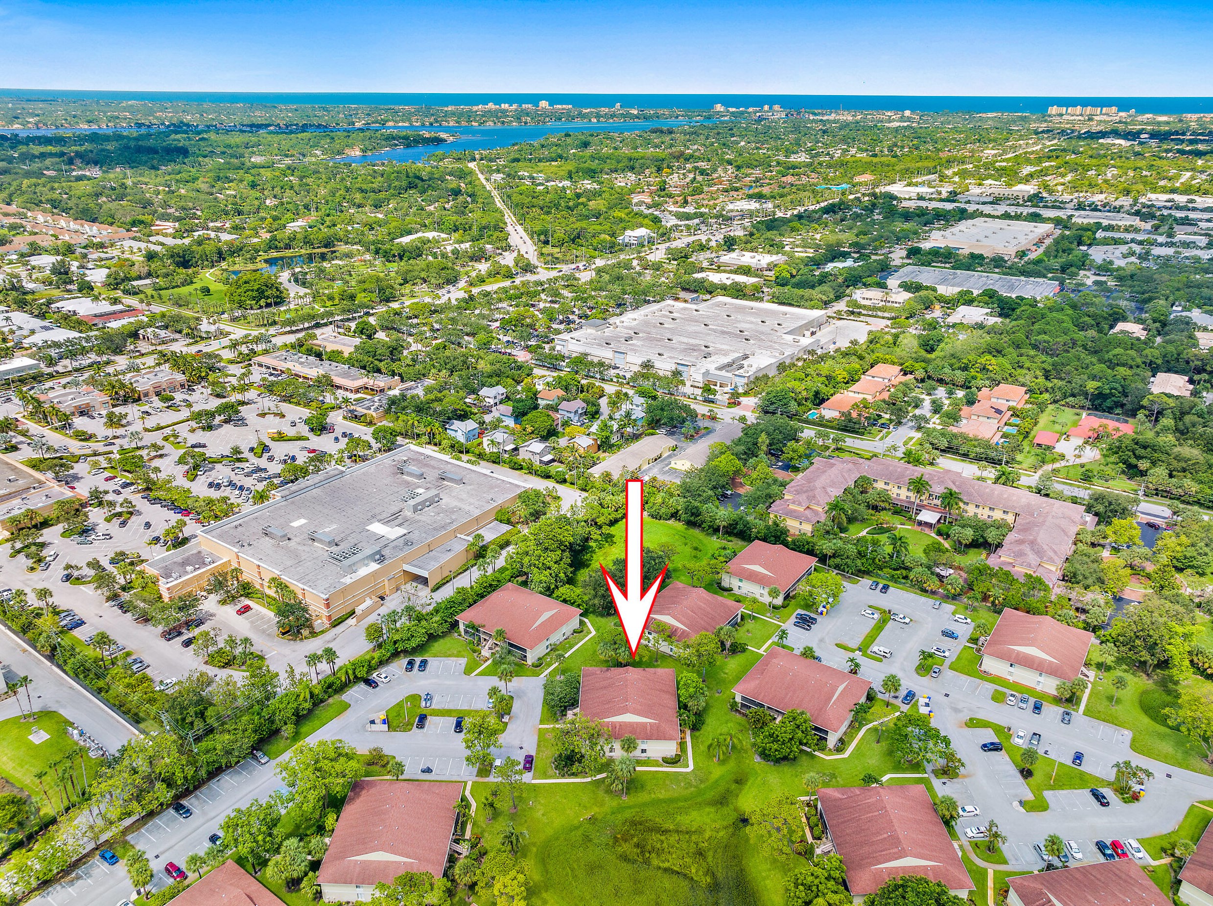 6559 Chasewood Dr, Jupiter FL  33458-5878 exterior