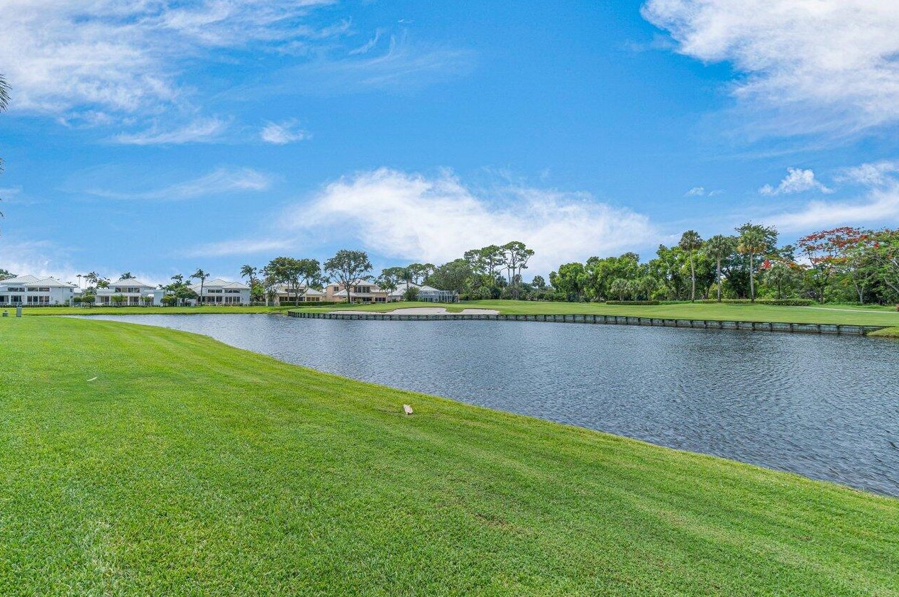 5770 Bridleway Cir, Boca Raton, FL 33496-3211