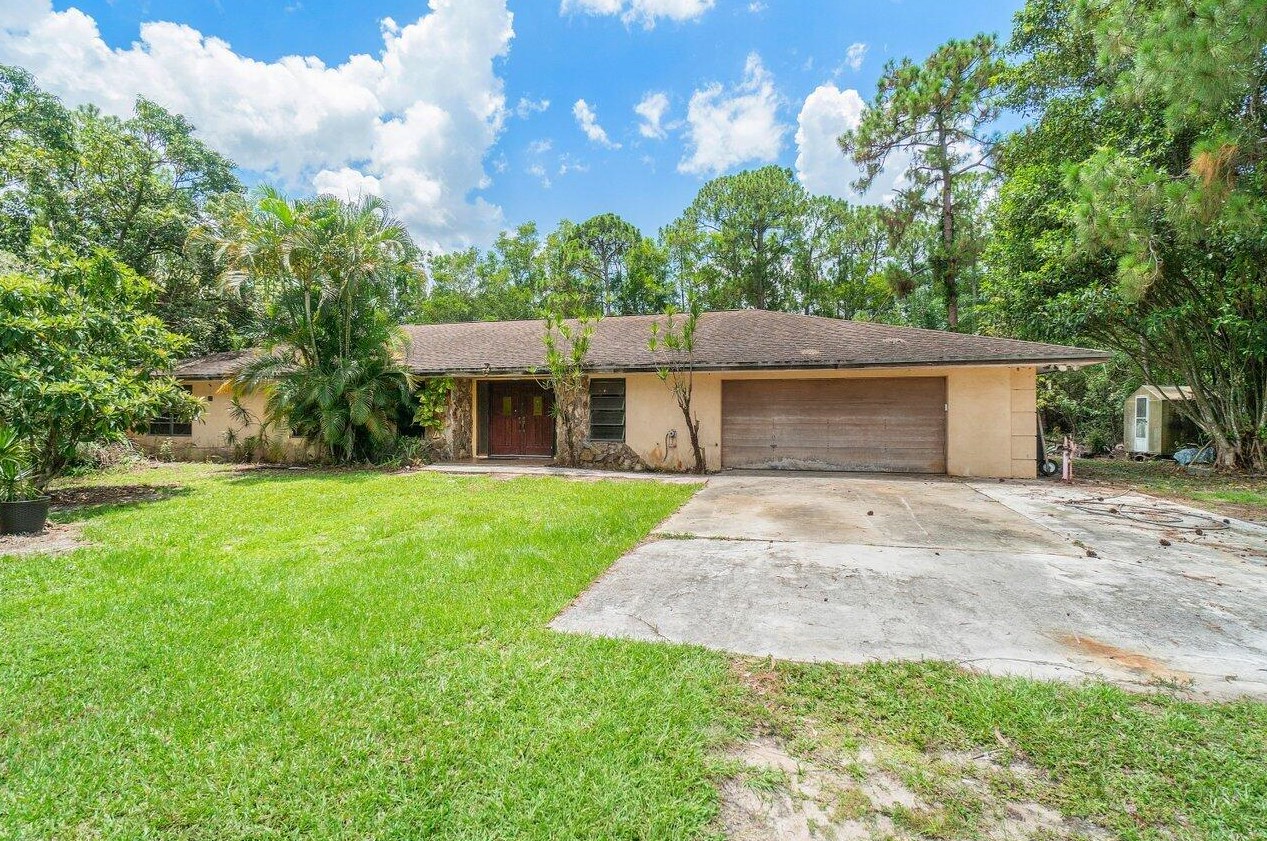 13392 158th St, Jupiter, FL 33478-8513