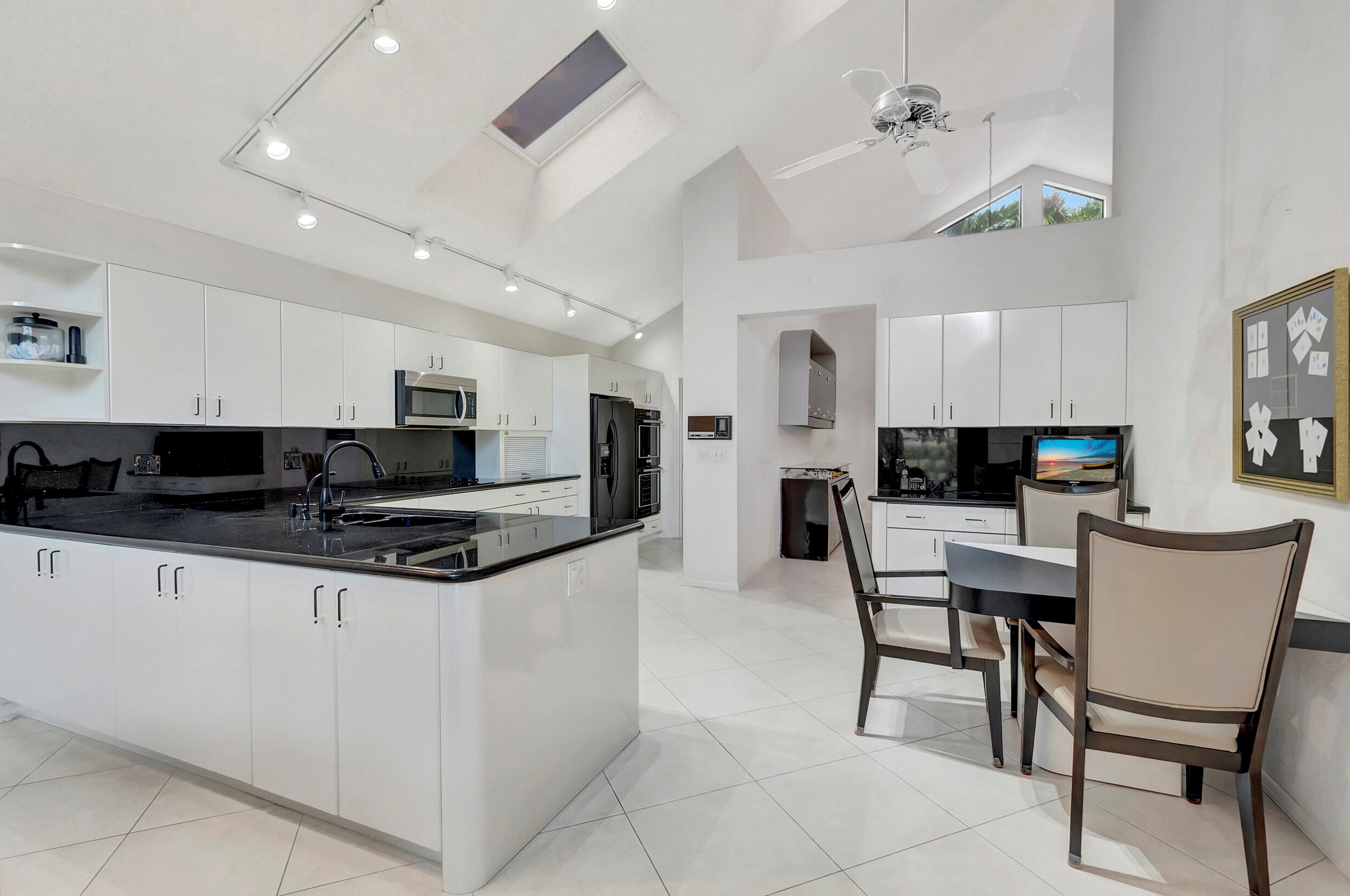 19354 Chapel Crk Dr, Boca Raton FL  33434-5128 exterior