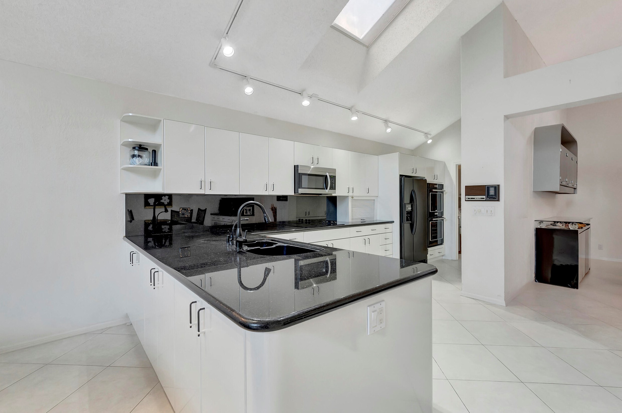 19354 Chapel Crk Dr, Boca Raton FL  33434-5128 exterior