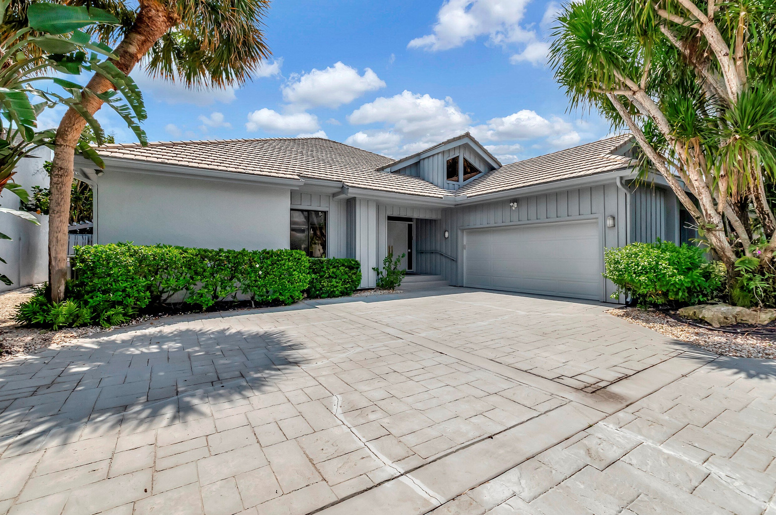 19354 Chapel Creek Dr, Boca Raton FL  33434-5168 exterior