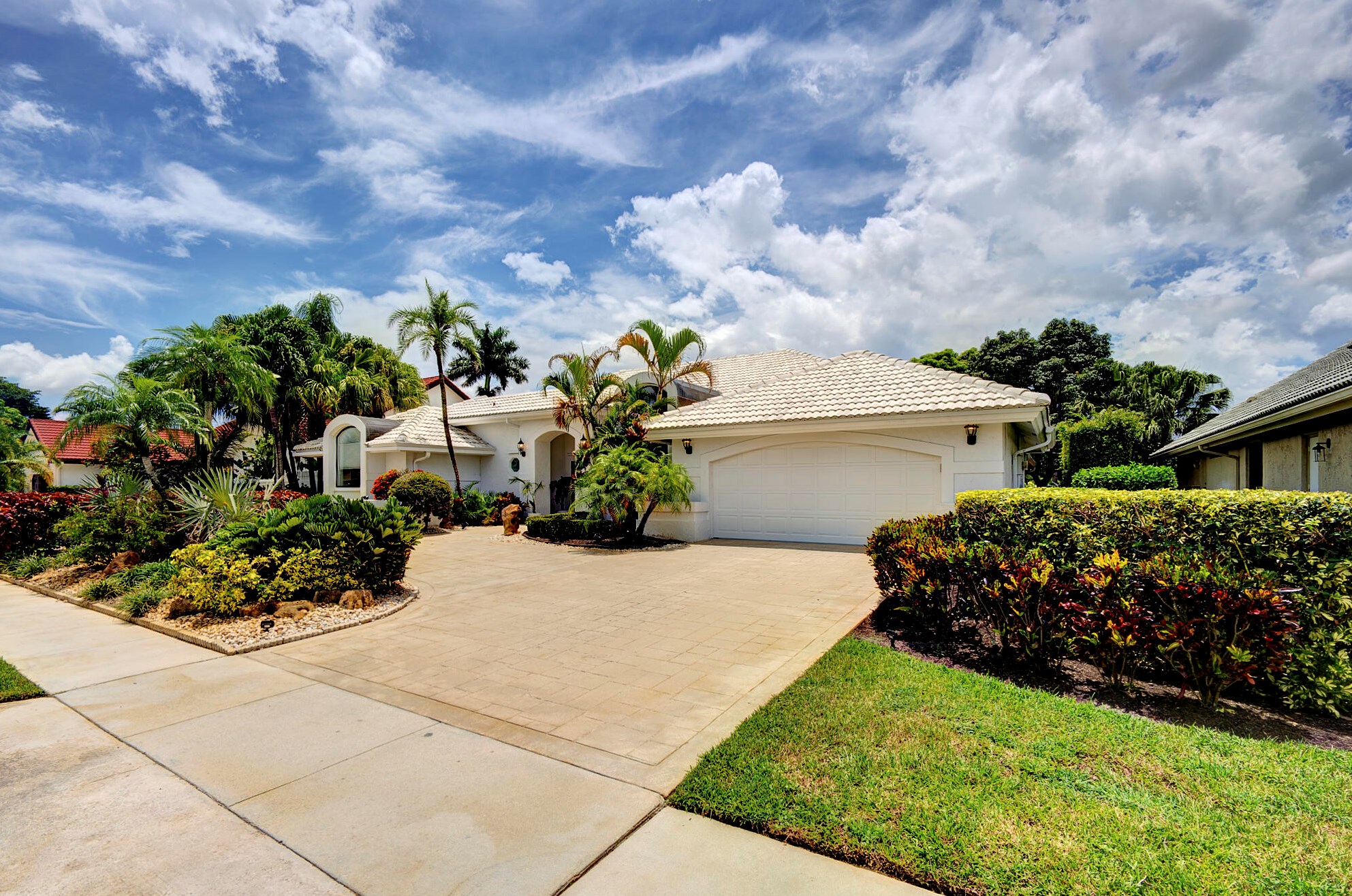 10252 Shireoaks Ln, Boca Raton, FL 33498-6401