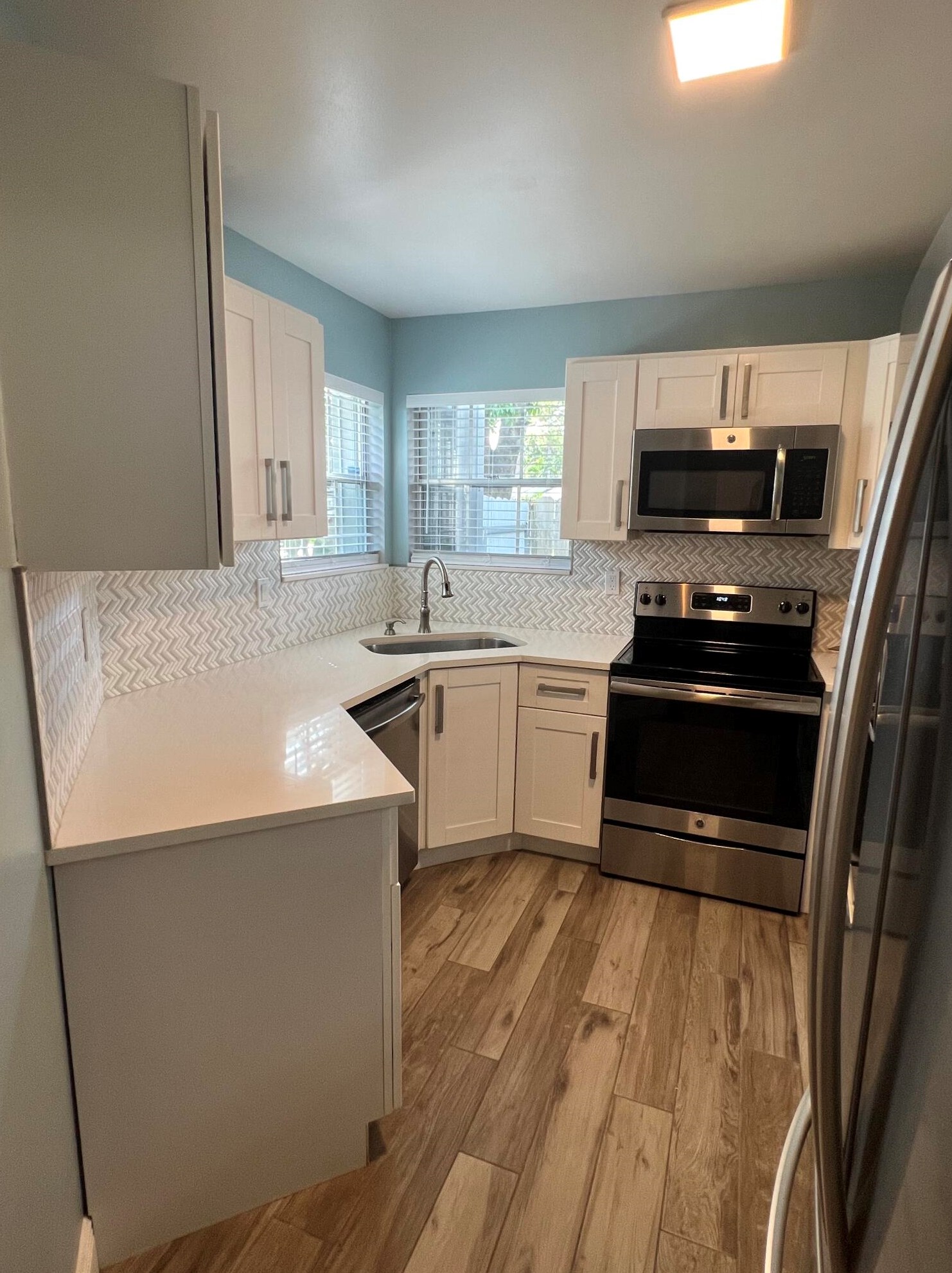 5698 Dewberry Way, West Palm Beach, FL 33415