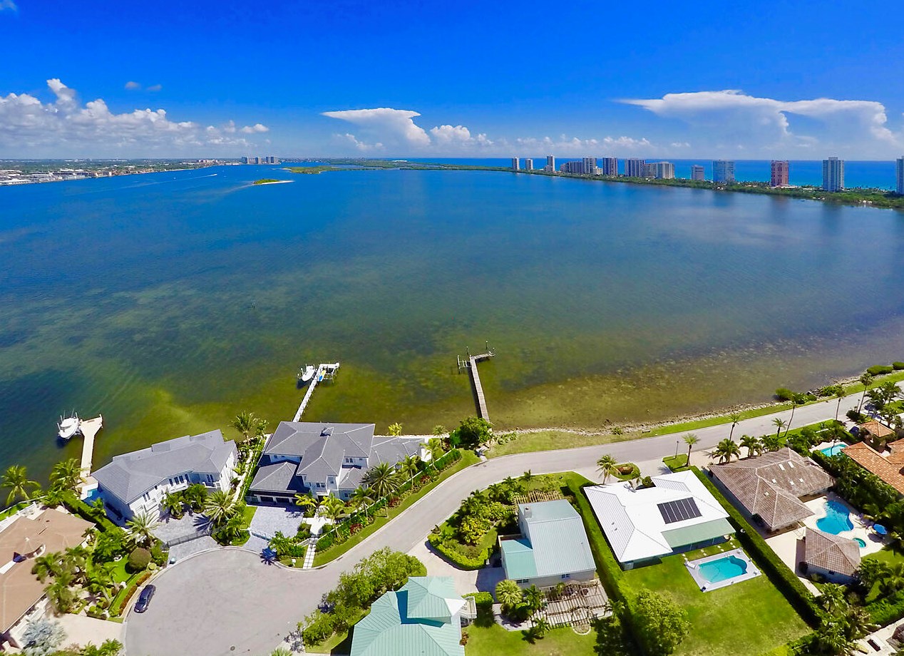 1031 Pine Point Rd, West Palm Beach, FL 33404