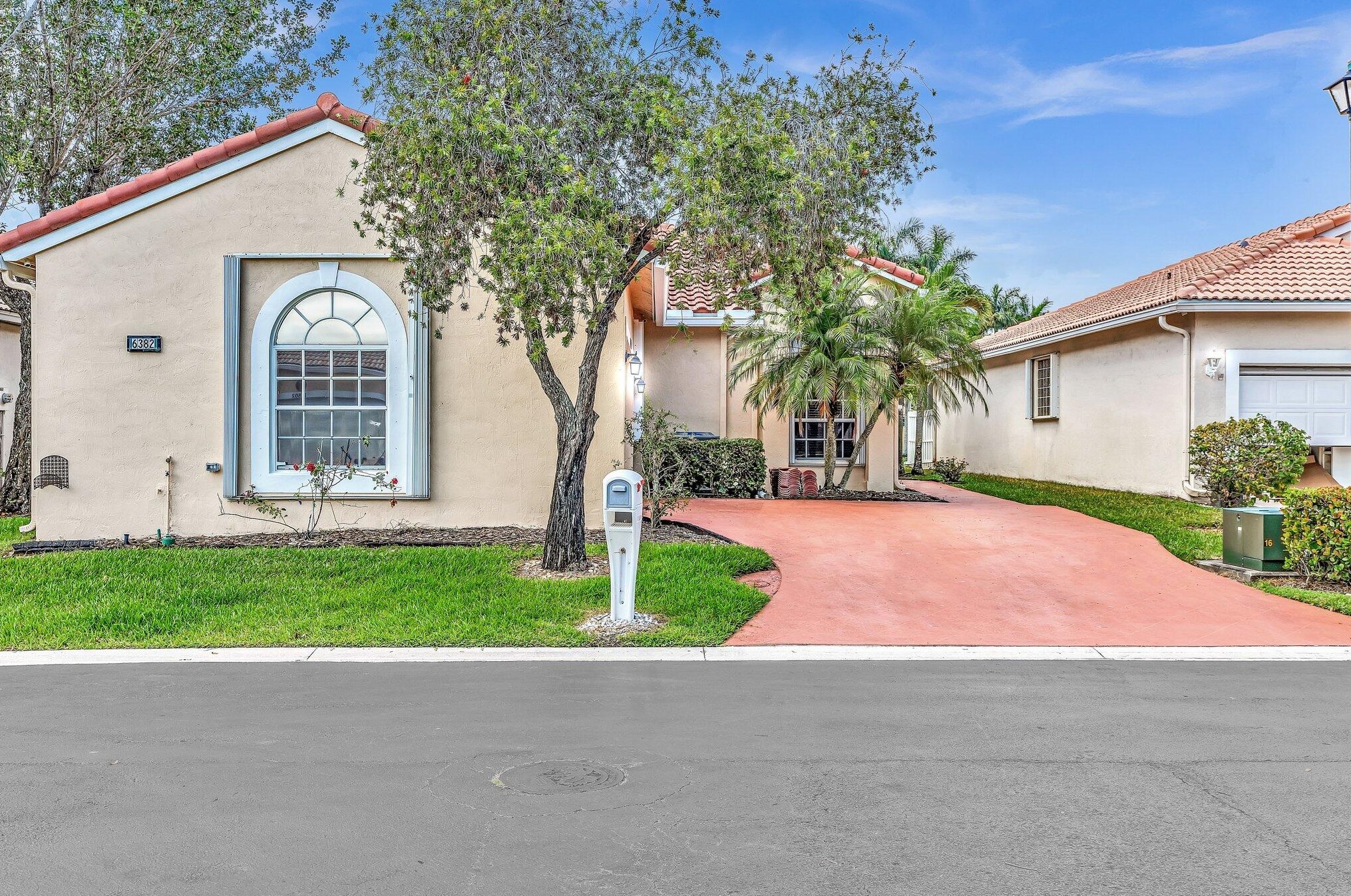 6382 Hamilton Ct, Boynton Beach, FL 33437